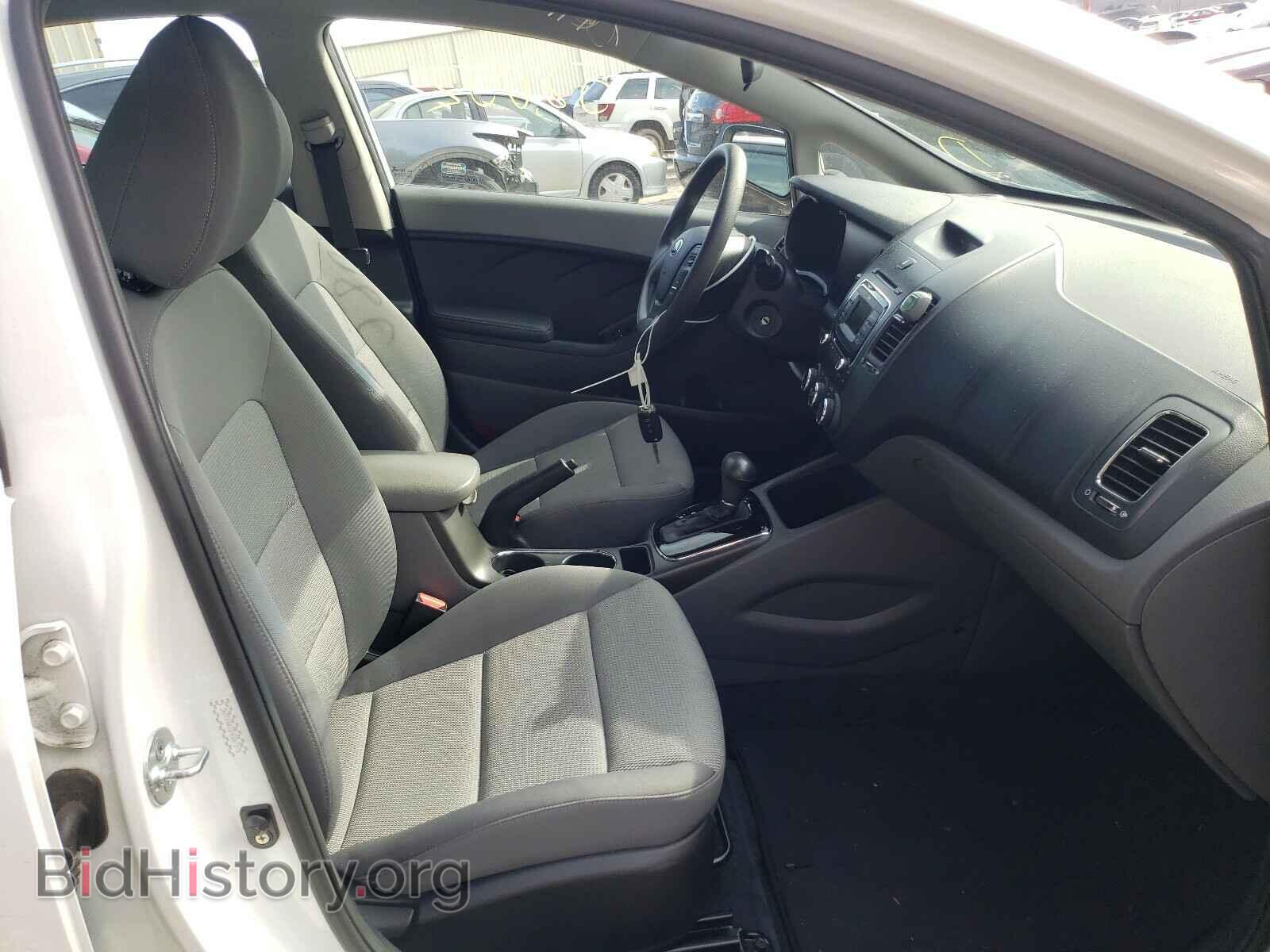 2017 KIA FORTE - VIN: 3KPFK4A72HE067595 - Фото 5
