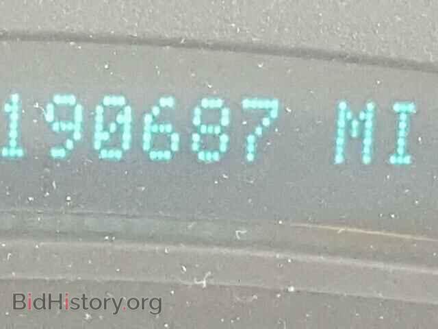 2005 CHEVROLET SILVERADO - VIN: 2GCEK13T351171333 - Фото 8