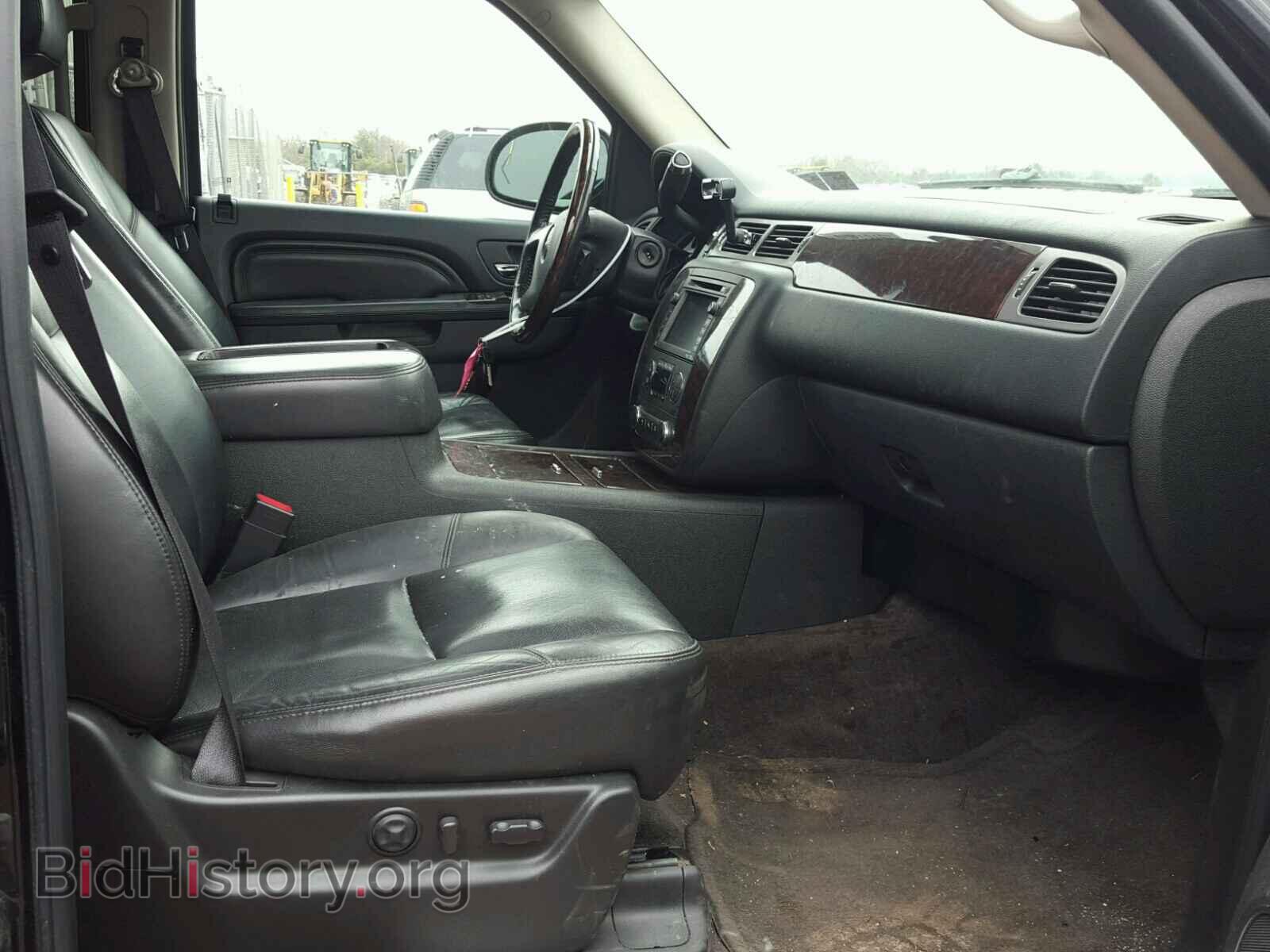 2011 GMC YUKON - VIN: 1GKS2EEF1BR175647 - Фото 5
