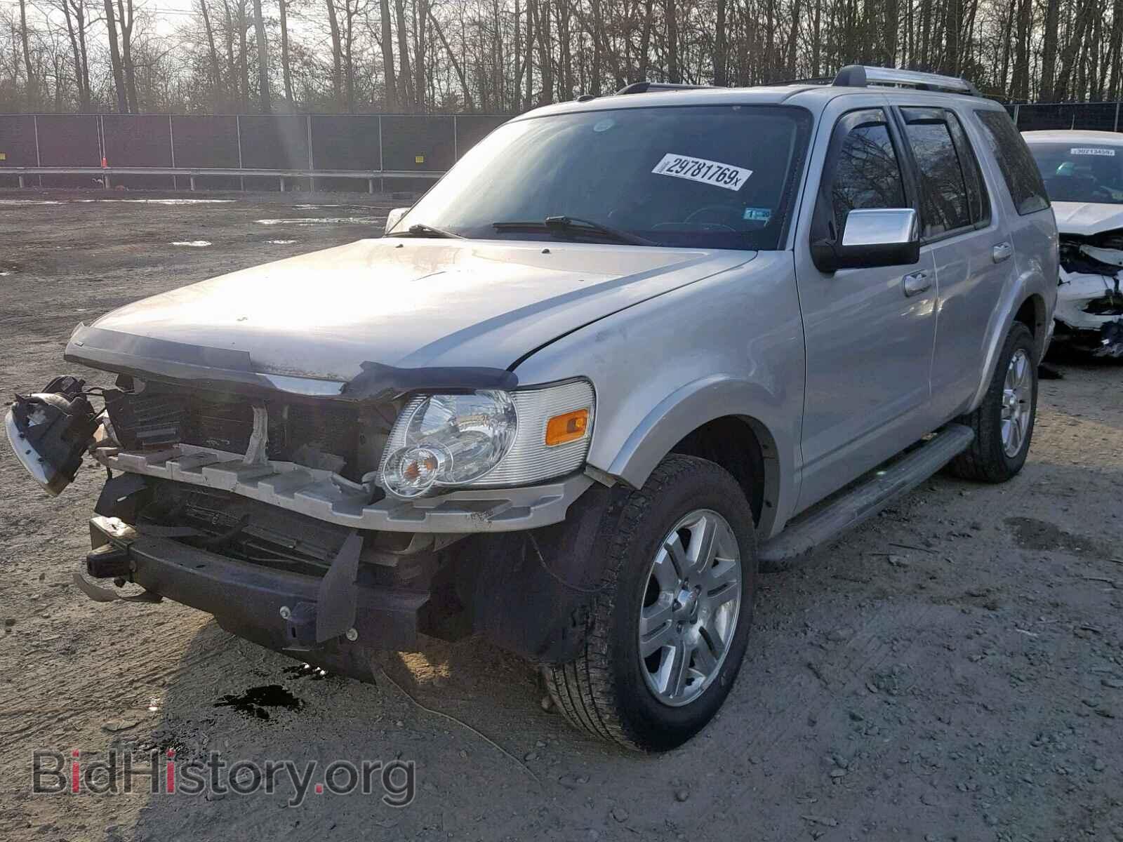2010 FORD EXPLORER L - VIN: 1FMEU7F85AUA85827 - Фото 2