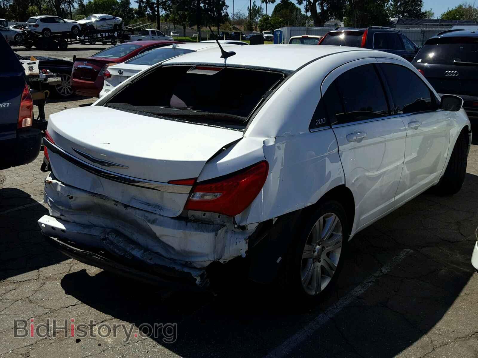 2013 CHRYSLER 200 - VIN: 1C3CCBAB8DN671185 - Фото 4