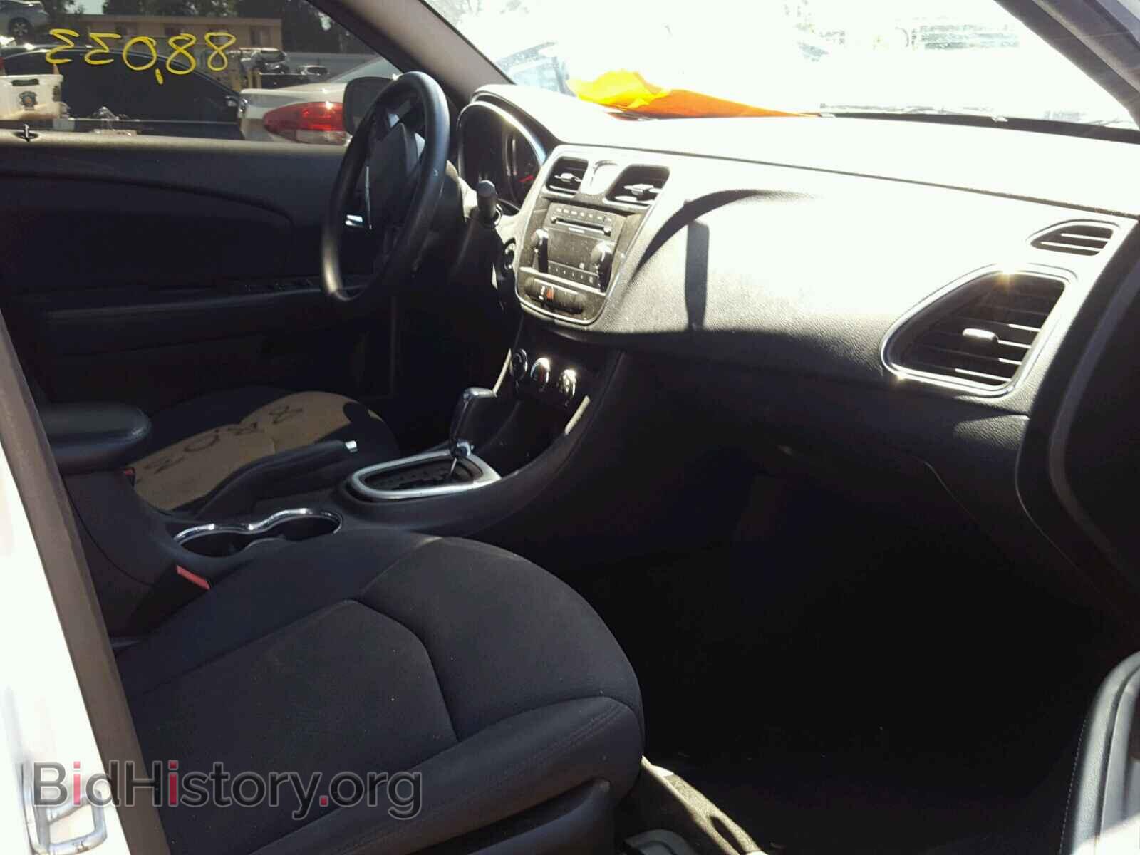 2013 CHRYSLER 200 - VIN: 1C3CCBAB8DN671185 - Фото 5