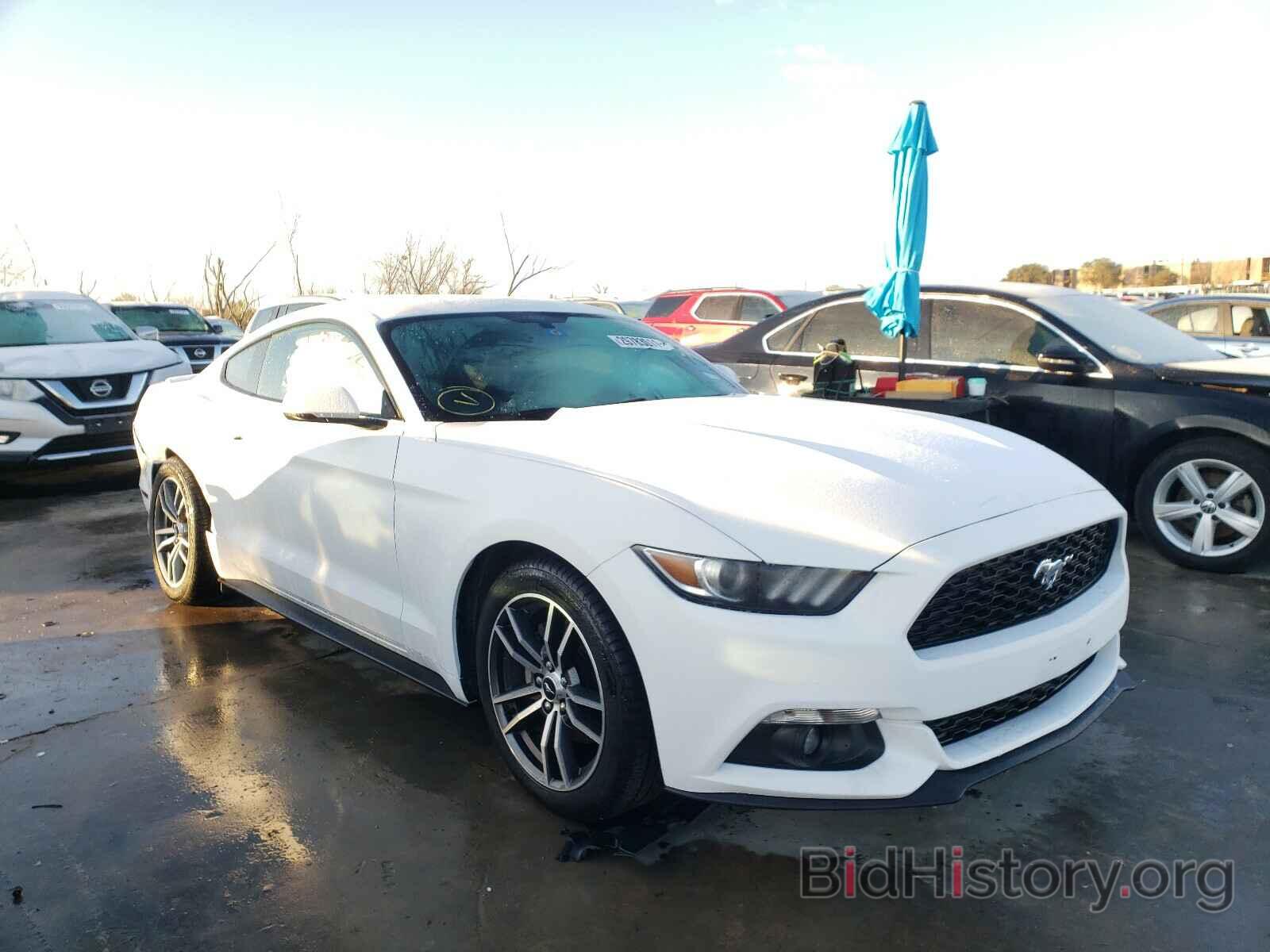 Photo 1FA6P8TH2H5310421 - FORD MUSTANG 2017