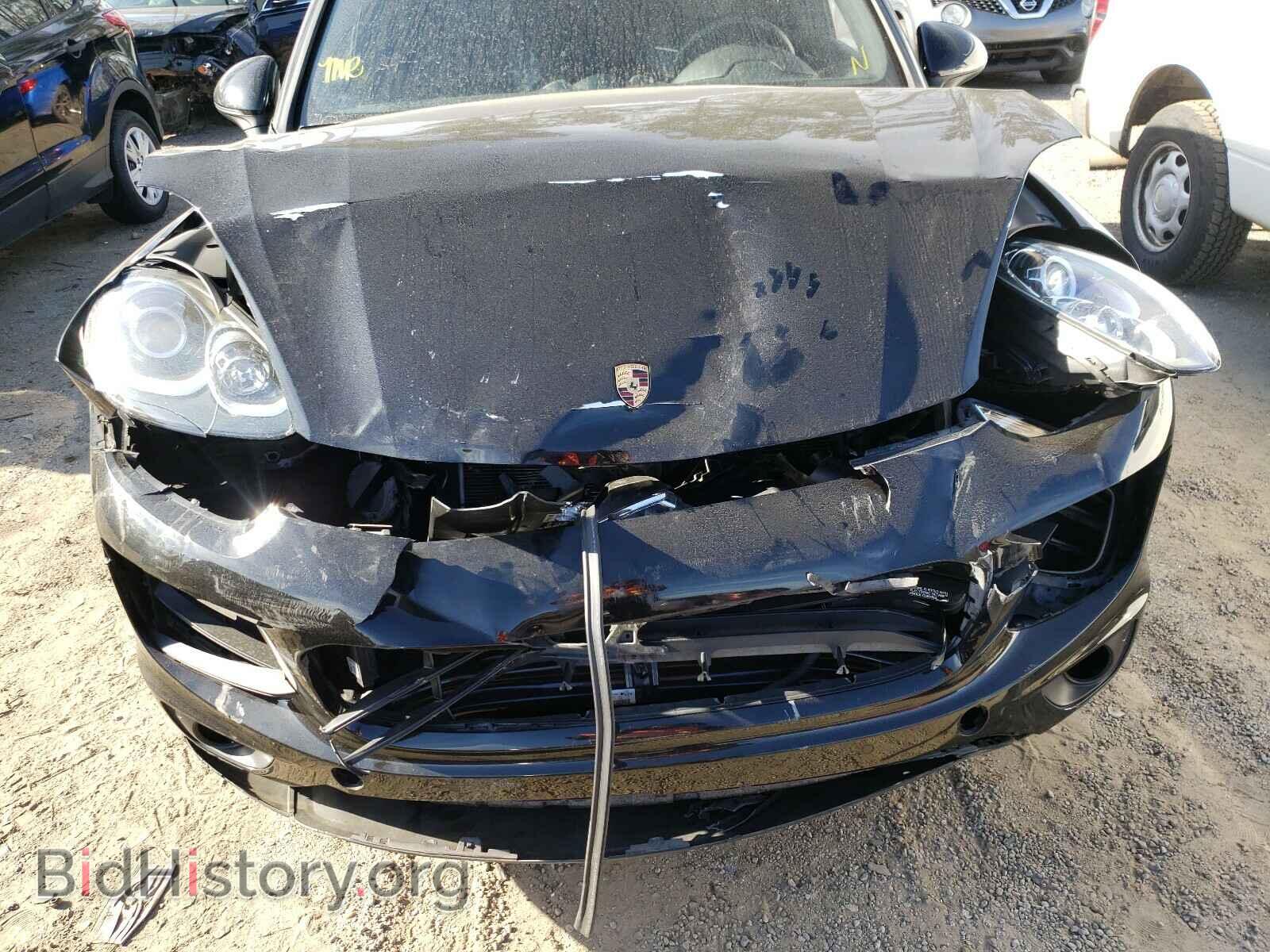 2016 PORSCHE CAYENNE - VIN: WP1AA2A28GLA04057 - Photo 9