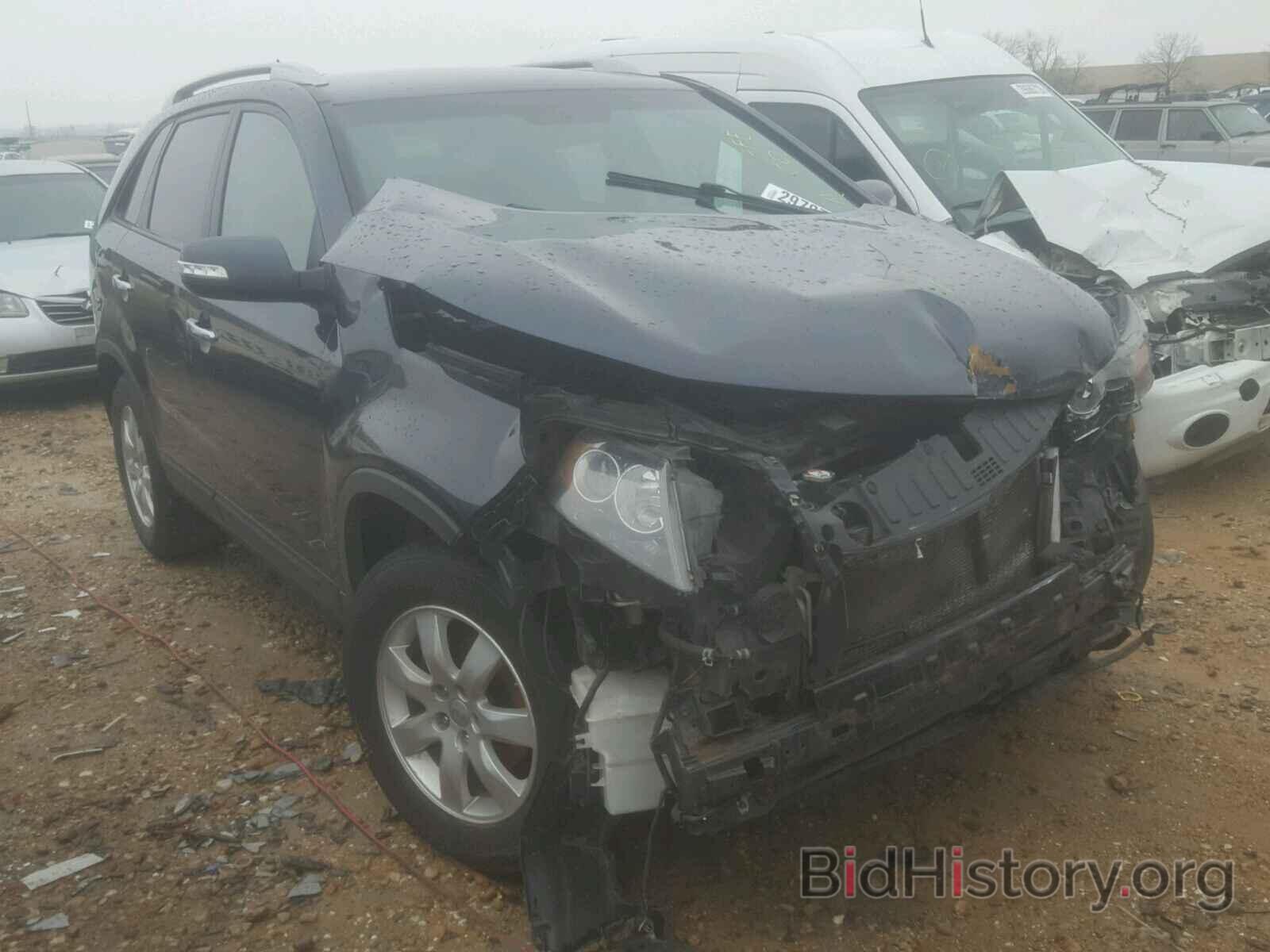 Photo 5XYKT3A67DG383956 - KIA SORENTO 2013