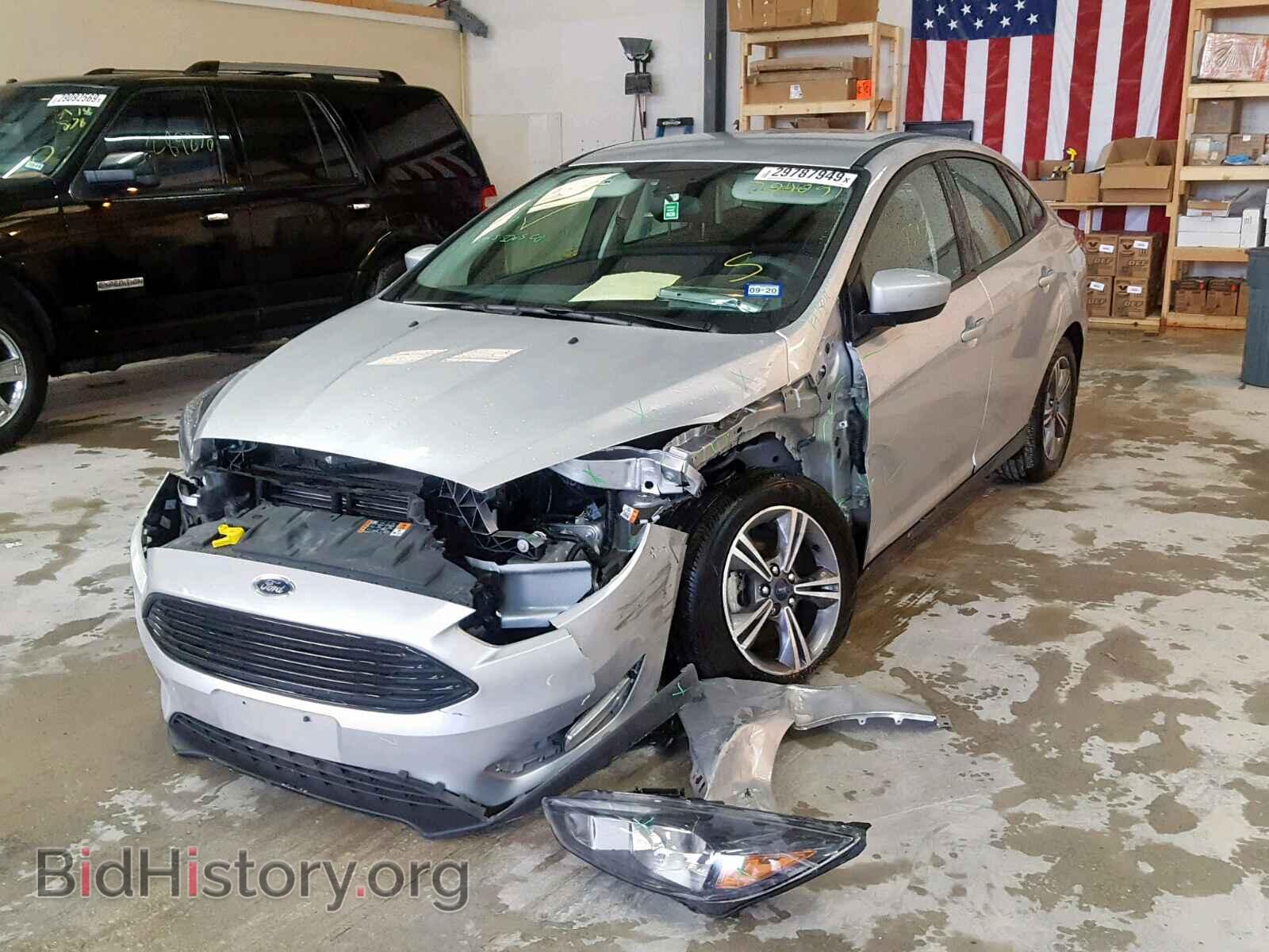 2018 FORD FOCUS SE - VIN: 1FADP3F2XJL204091 - Фото 2