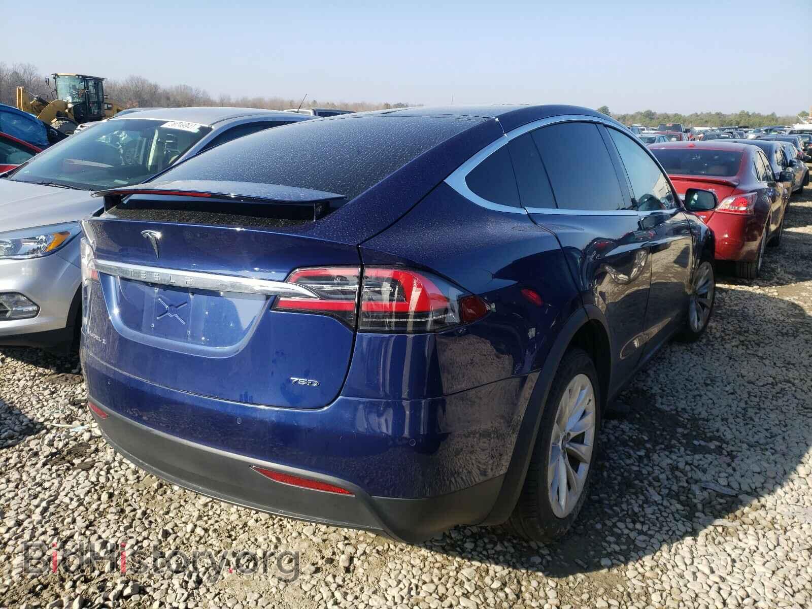 2016 TESLA MODEL X - VIN: 5YJXCBE27GF019832 - Фото 4