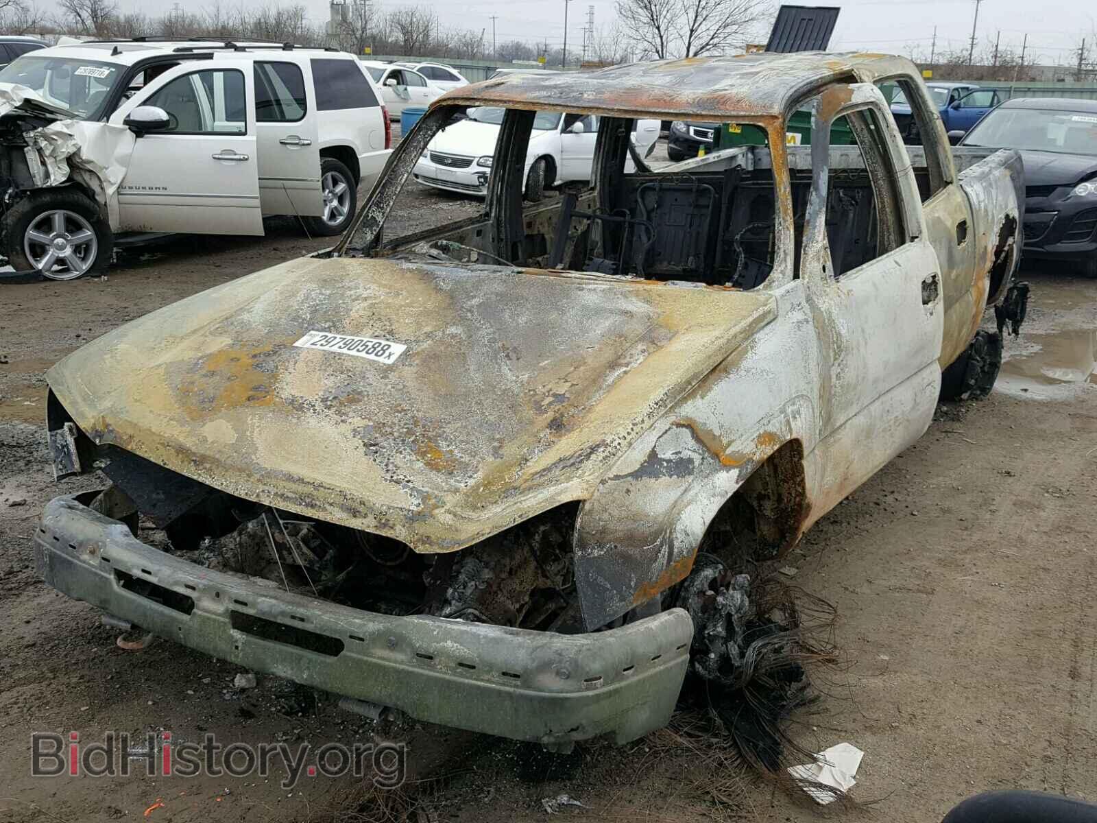 2005 CHEVROLET SILVERADO - VIN: 2GCEK13T551111604 - Фото 2
