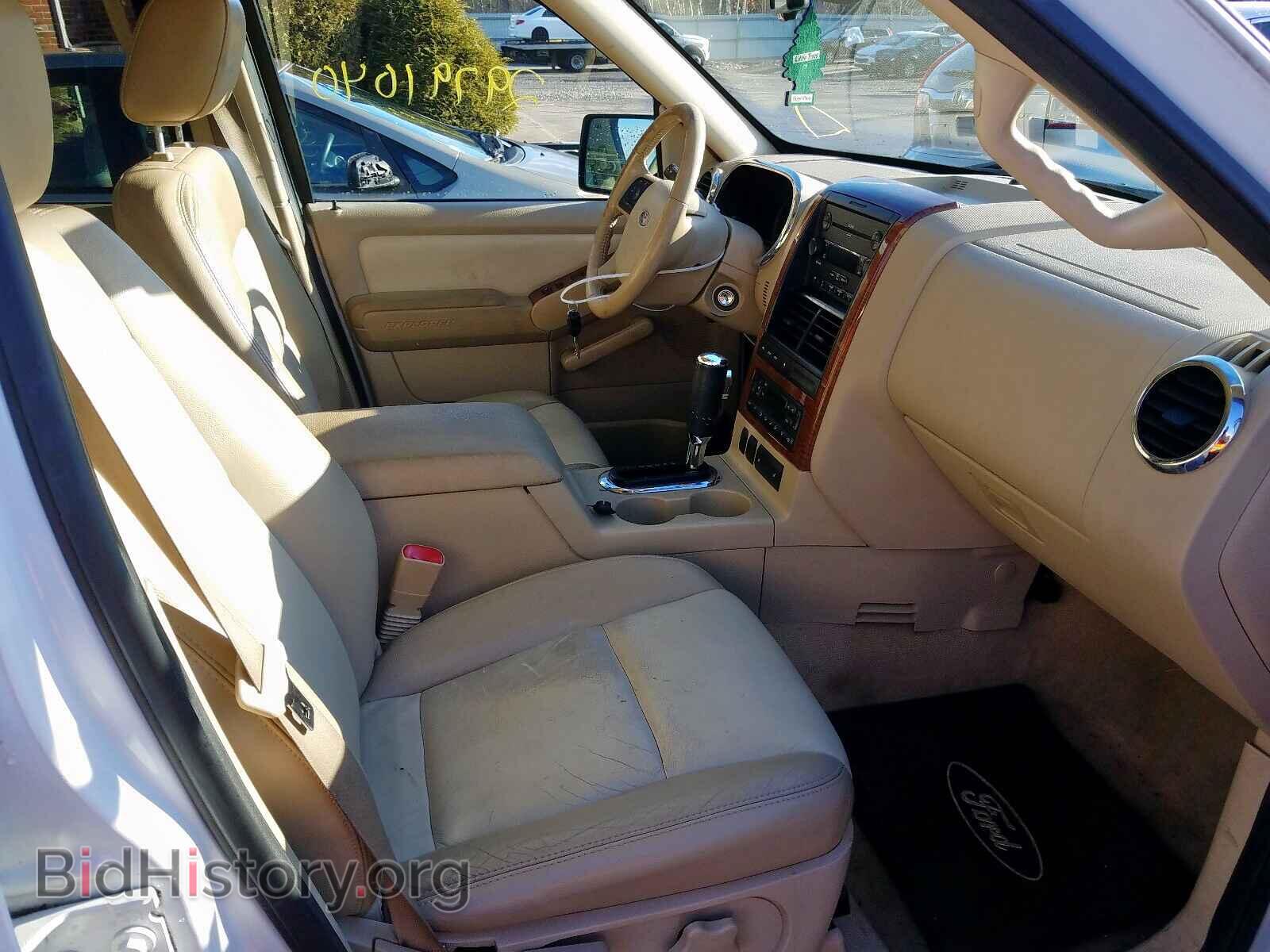 2006 FORD EXPLORER - VIN: 1FMEU64E16UB43068 - Фото 5