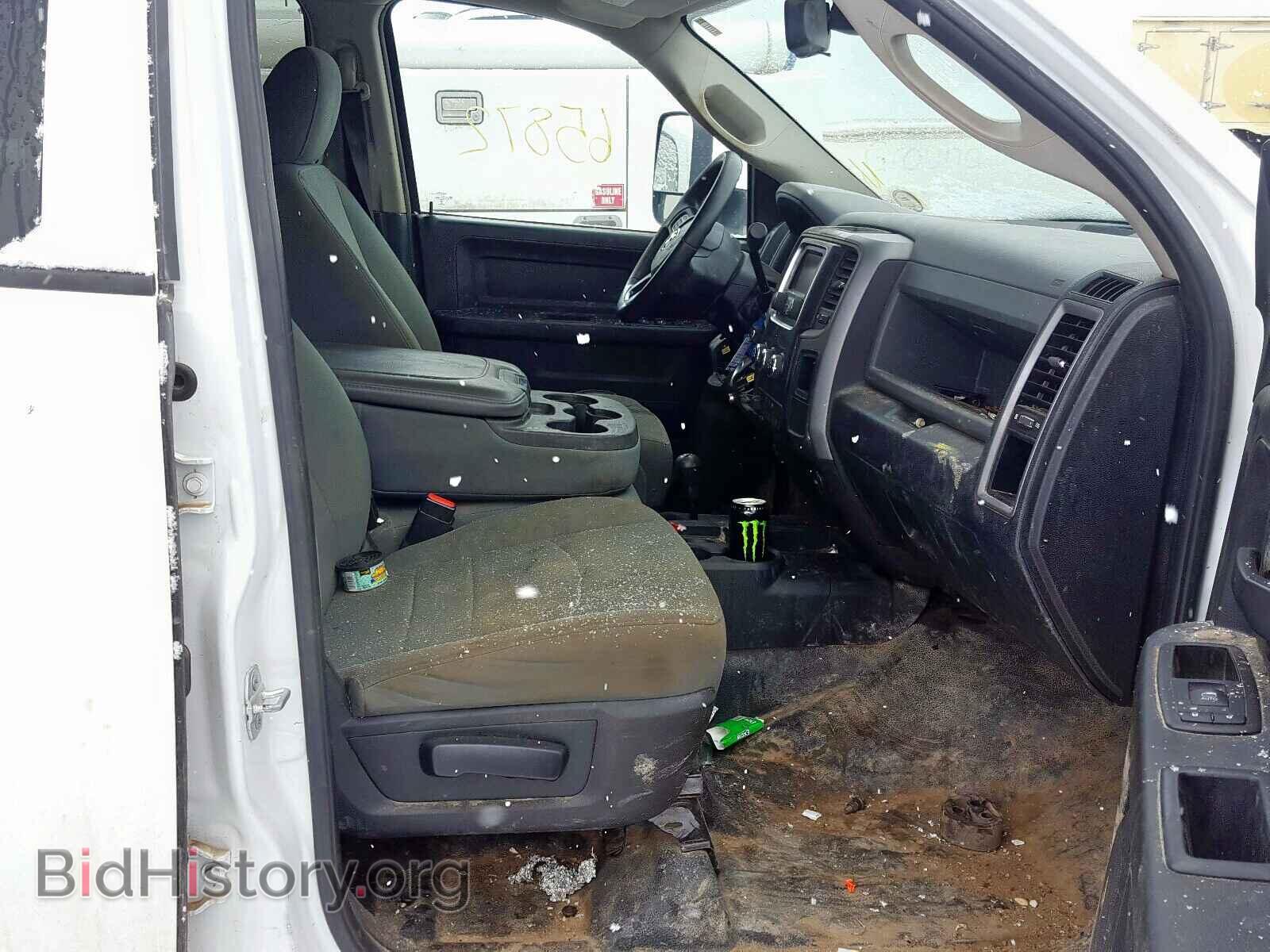 2016 RAM 5500 - VIN: 3C7WRNFL5GG217776 - Фото 5