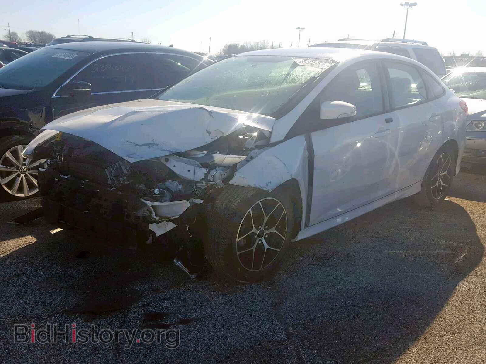 2016 FORD FOCUS SE - VIN: 1FADP3F24GL251643 - Фото 2