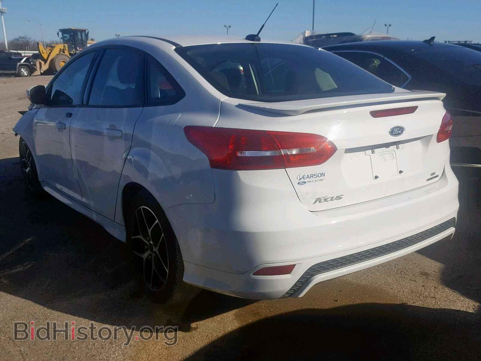 2016 FORD FOCUS SE - VIN: 1FADP3F24GL251643 - Фото 3