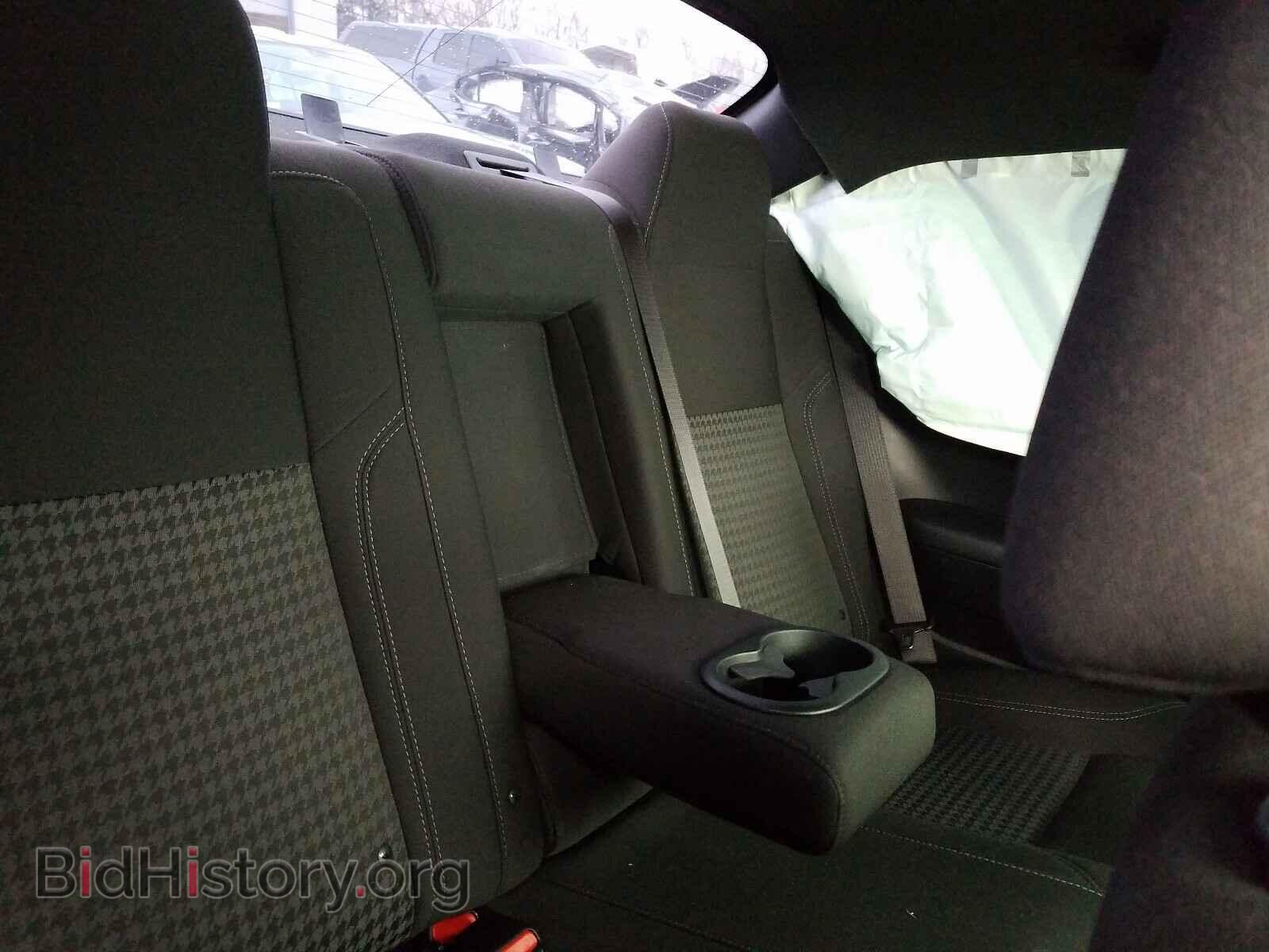 2019 DODGE CHALLENGER - VIN: 2C3CDZAG0KH672404 - Фото 6