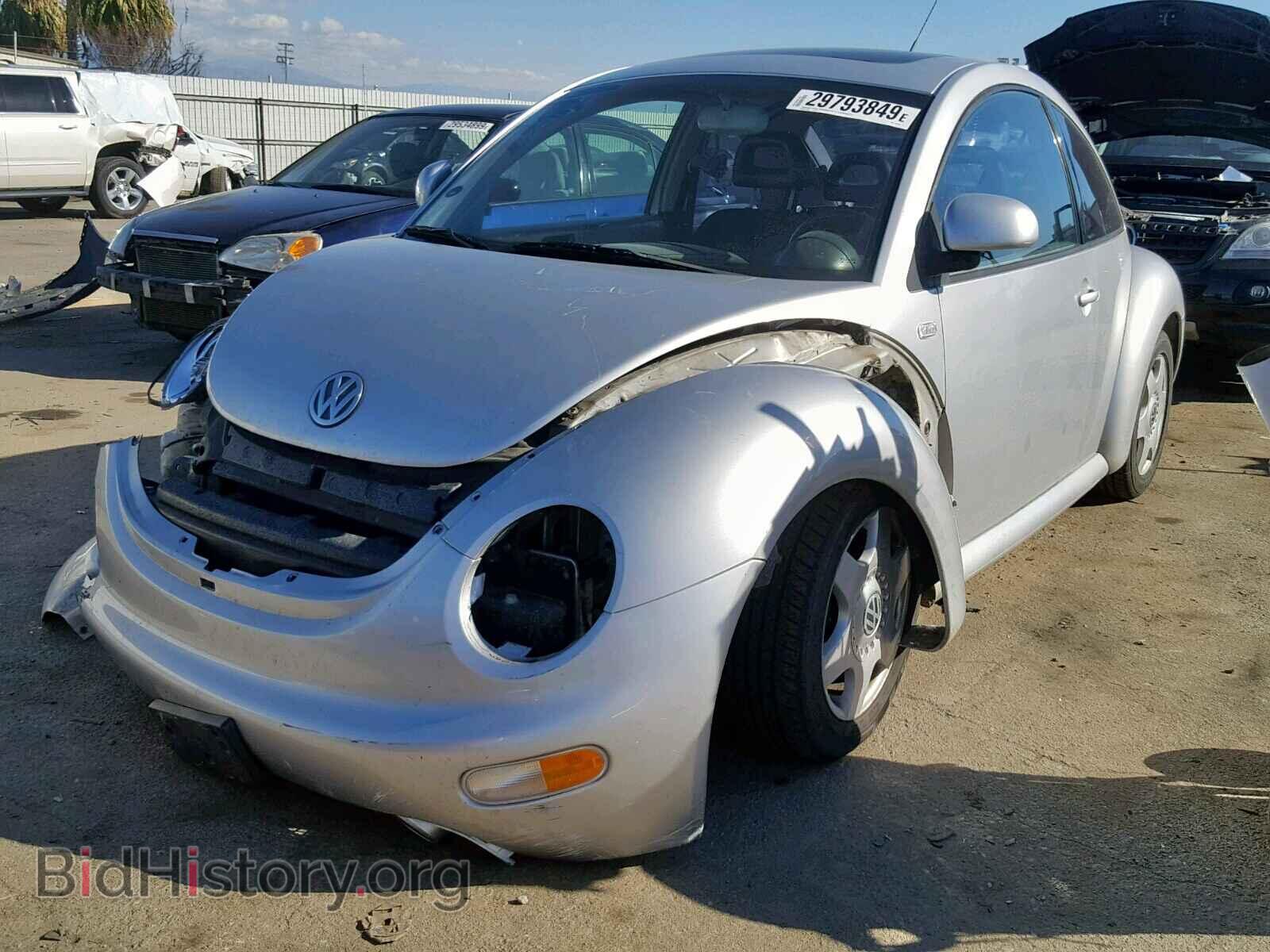2000 VOLKSWAGEN BEETLE - VIN: 3VWCC21C8YM402119 - Фото 2