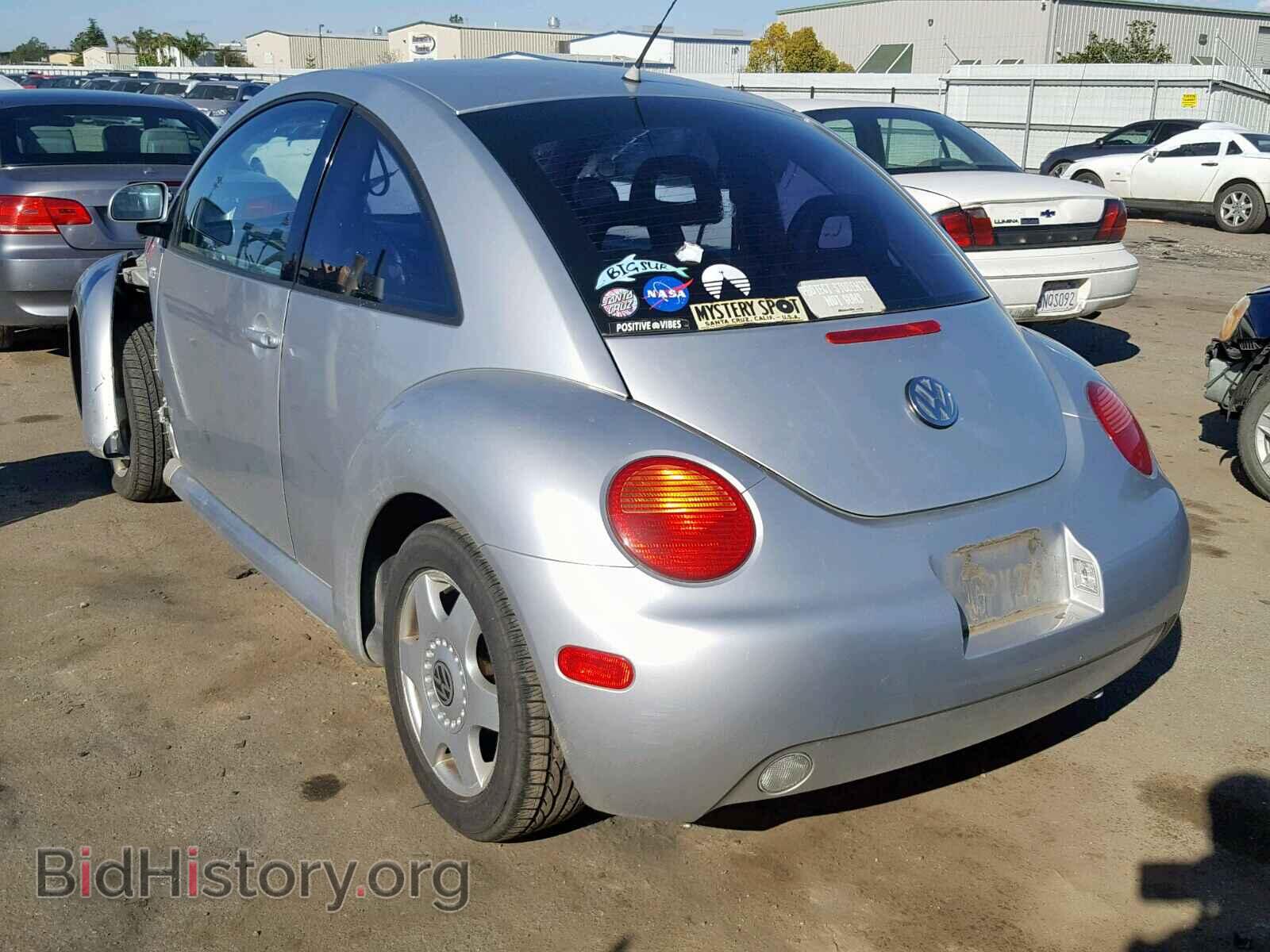 2000 VOLKSWAGEN BEETLE - VIN: 3VWCC21C8YM402119 - Фото 3