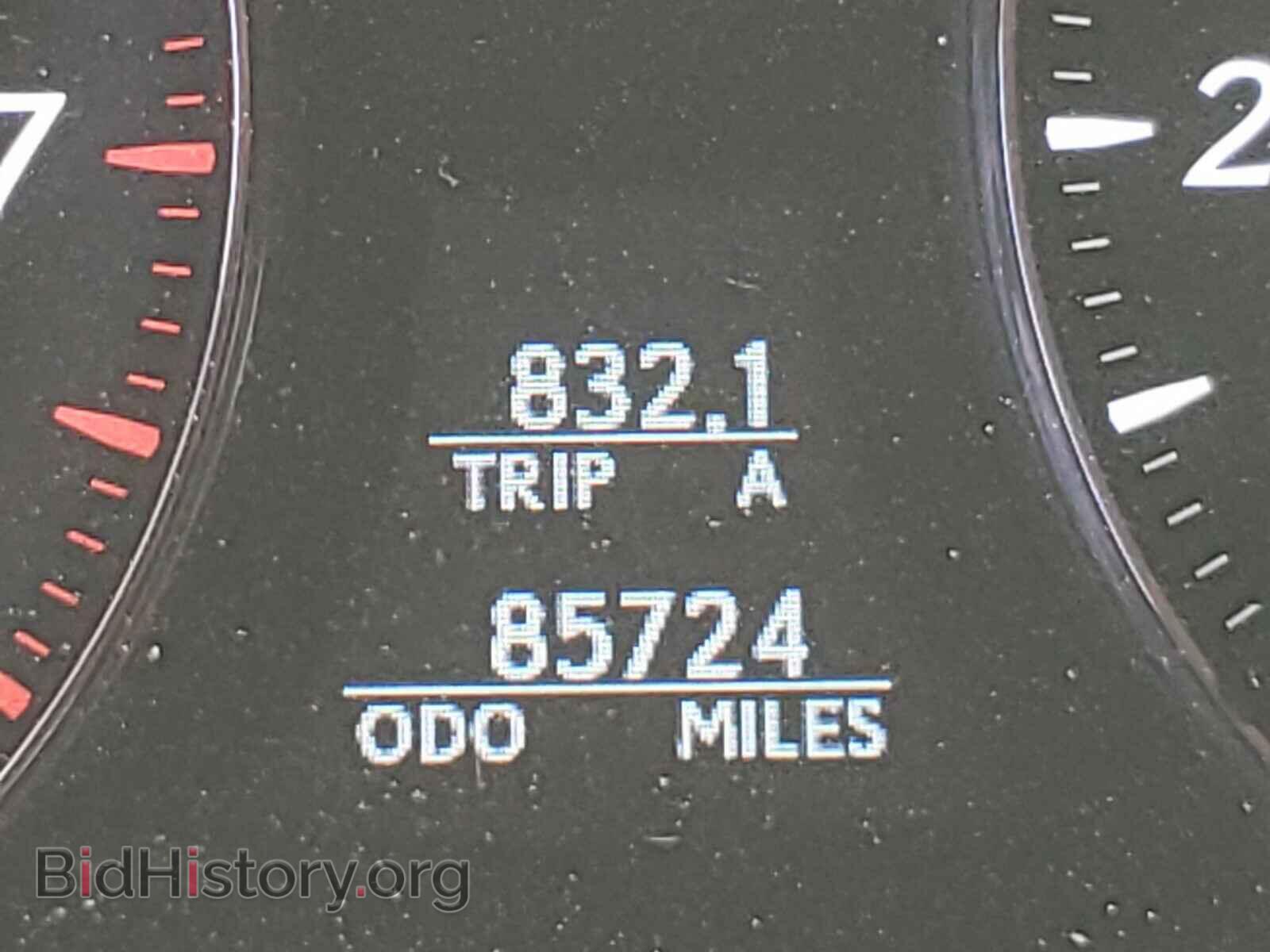 2011 LEXUS LS460 - VIN: JTHCL5EF1B5012435 - Фото 8