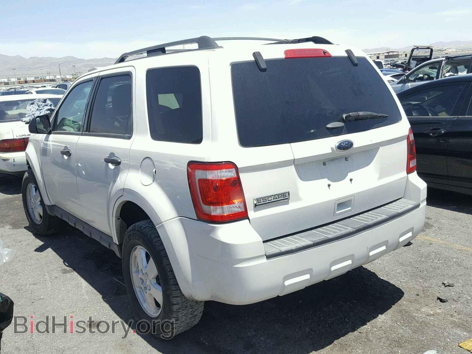2011 FORD ESCAPE - VIN: B34840 - Photo 3