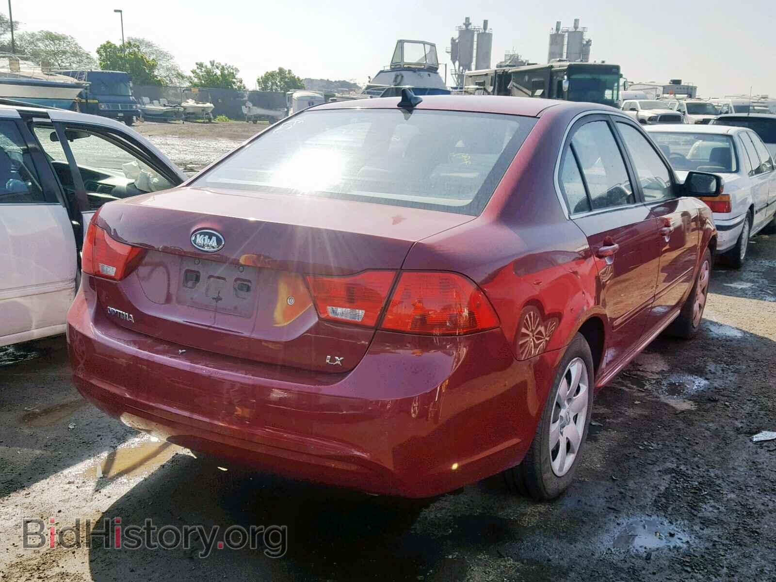 2009 KIA OPTIMA - VIN: KNAGE228495313063 - Фото 4