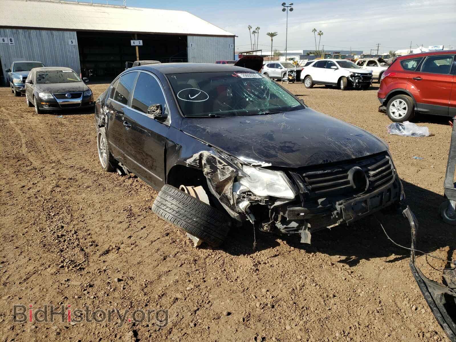 Photo WVWJM7AN2AE154418 - VOLKSWAGEN PASSAT 2010