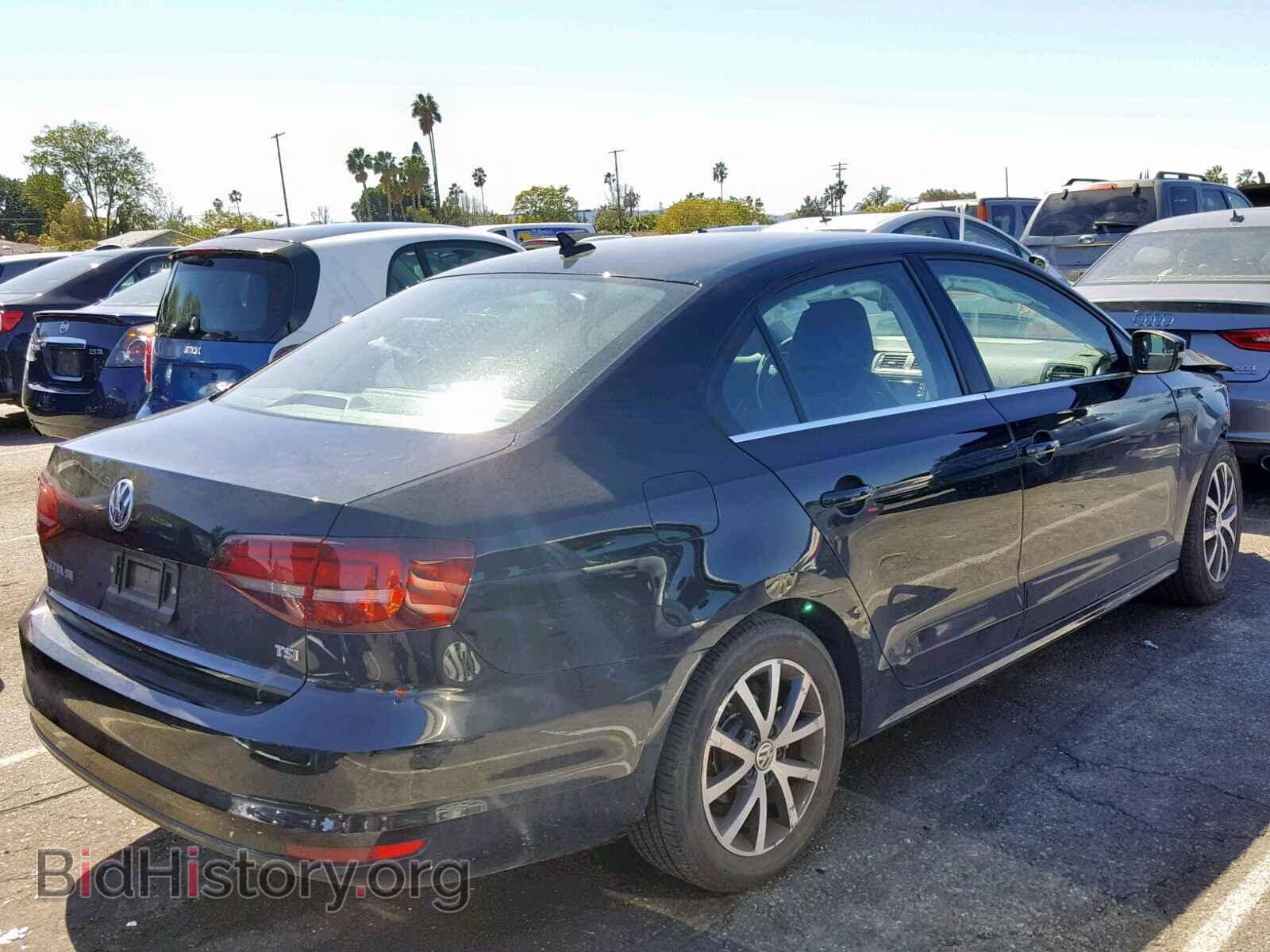 2017 VOLKSWAGEN JETTA - VIN: 3VWDB7AJ3HM365645 - Фото 4
