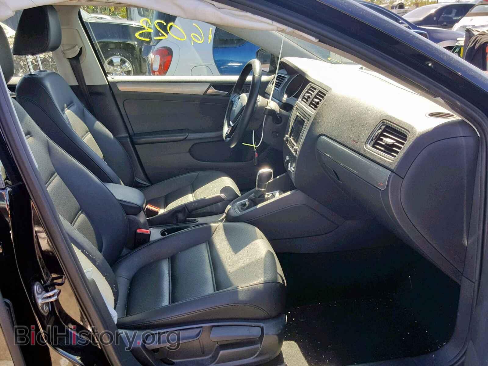2017 VOLKSWAGEN JETTA - VIN: 3VWDB7AJ3HM365645 - Фото 5