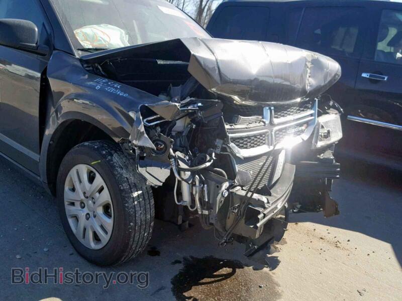 2016 Dodge JOURNEY SE (VIN 3C4PDCAB8GT186064) — photo 9 of 10