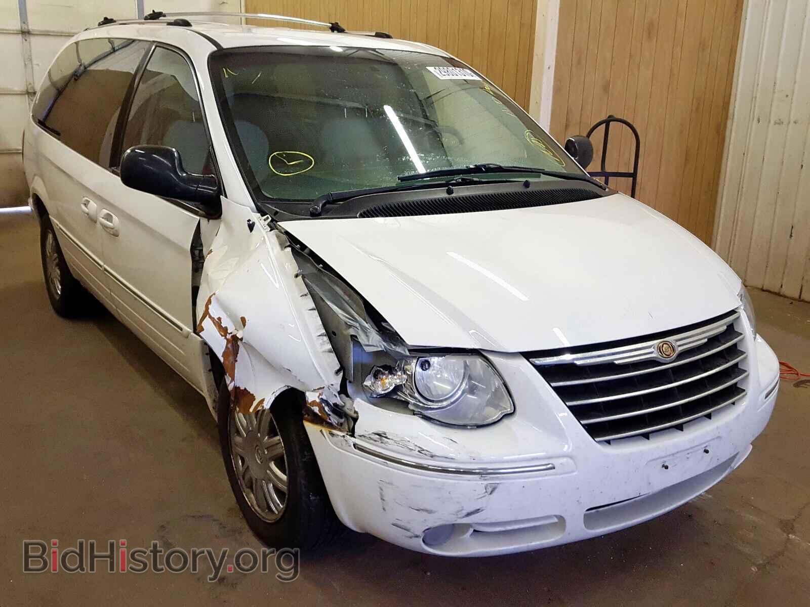Фотография 2C8GP64LX5R499421 - CHRYSLER MINIVAN 2005