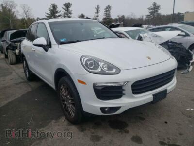 2016 Porsche CAYENNE, белый — VIN WP1AA2A21GKA15519, Copart