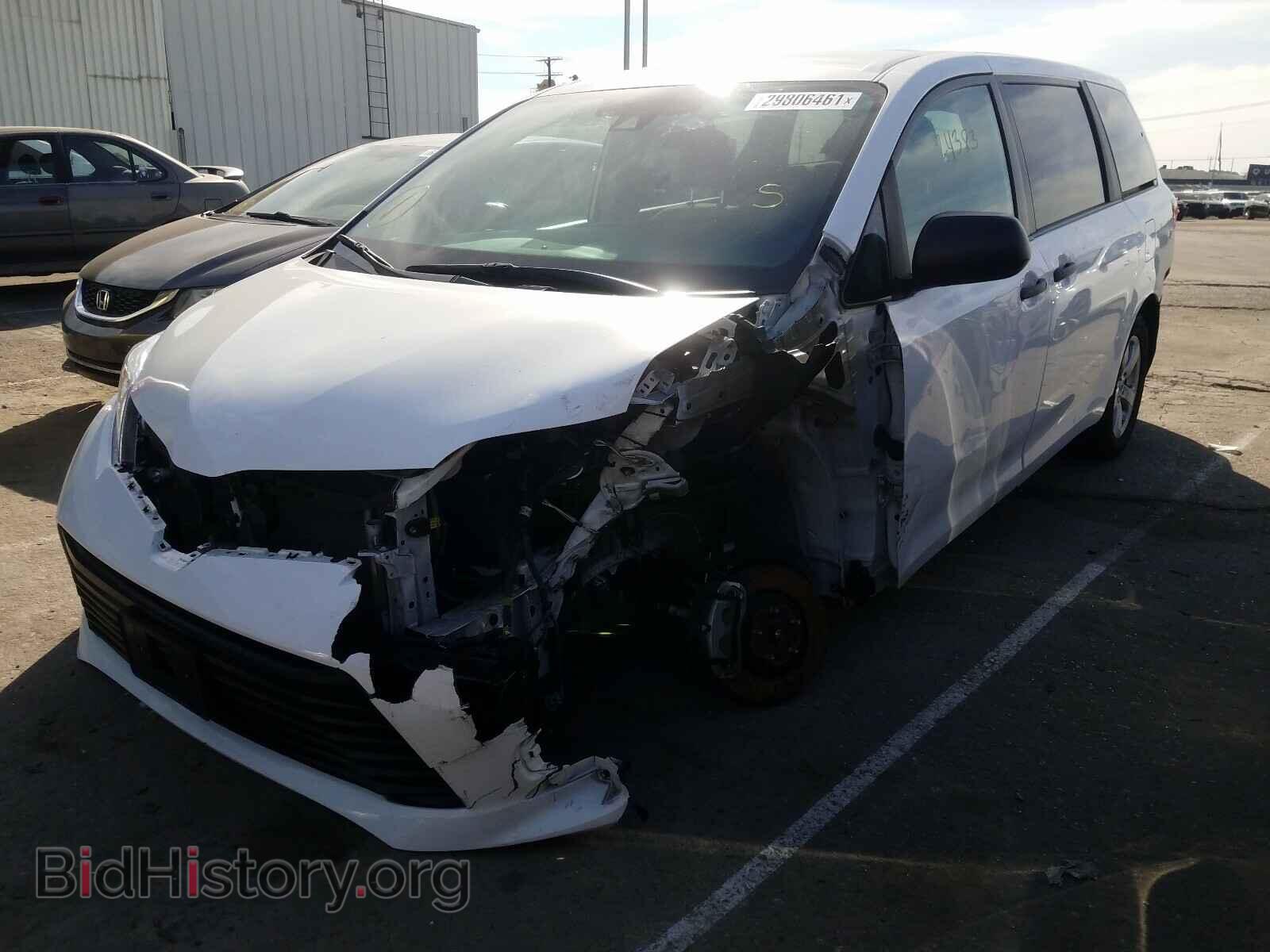 2020 TOYOTA SIENNA - VIN: 5TDZZ3DC3LS044014 - Фото 2