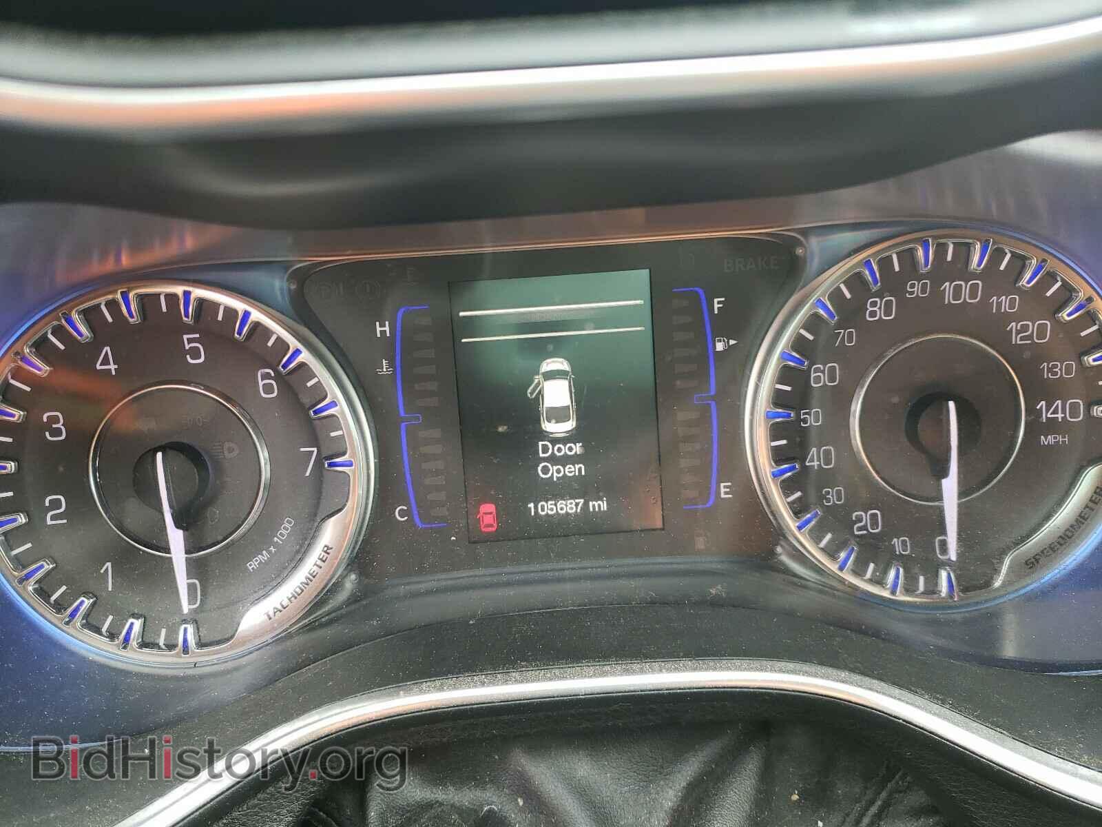 2015 CHRYSLER 200 - VIN: 1C3CCCAB8FN658333 - Фото 8