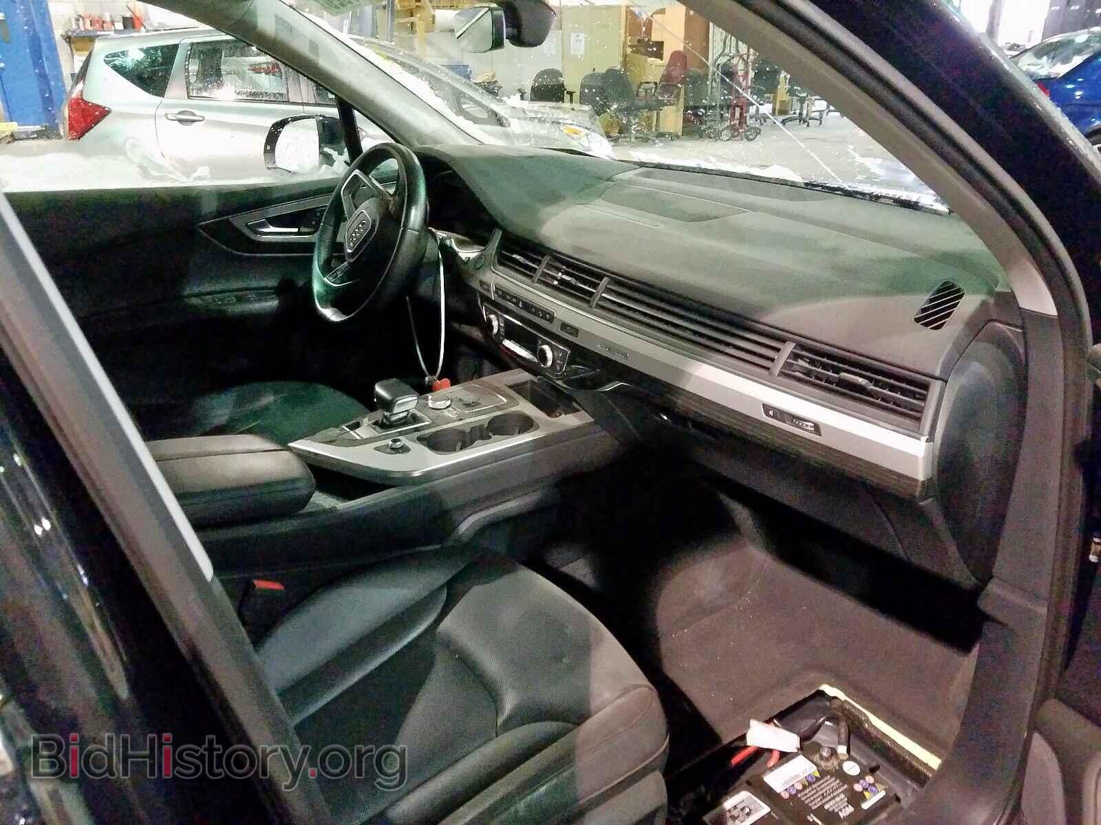 2018 AUDI Q7 - VIN: WA1VAAF73JD000897 - Фото 5