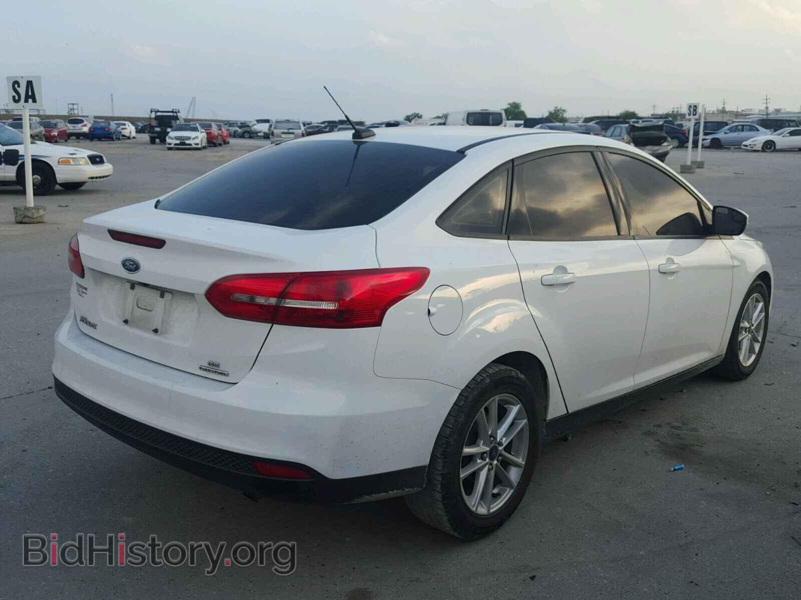2016 FORD FOCUS - VIN: 1FADP3F22GL236736 - Photo 4