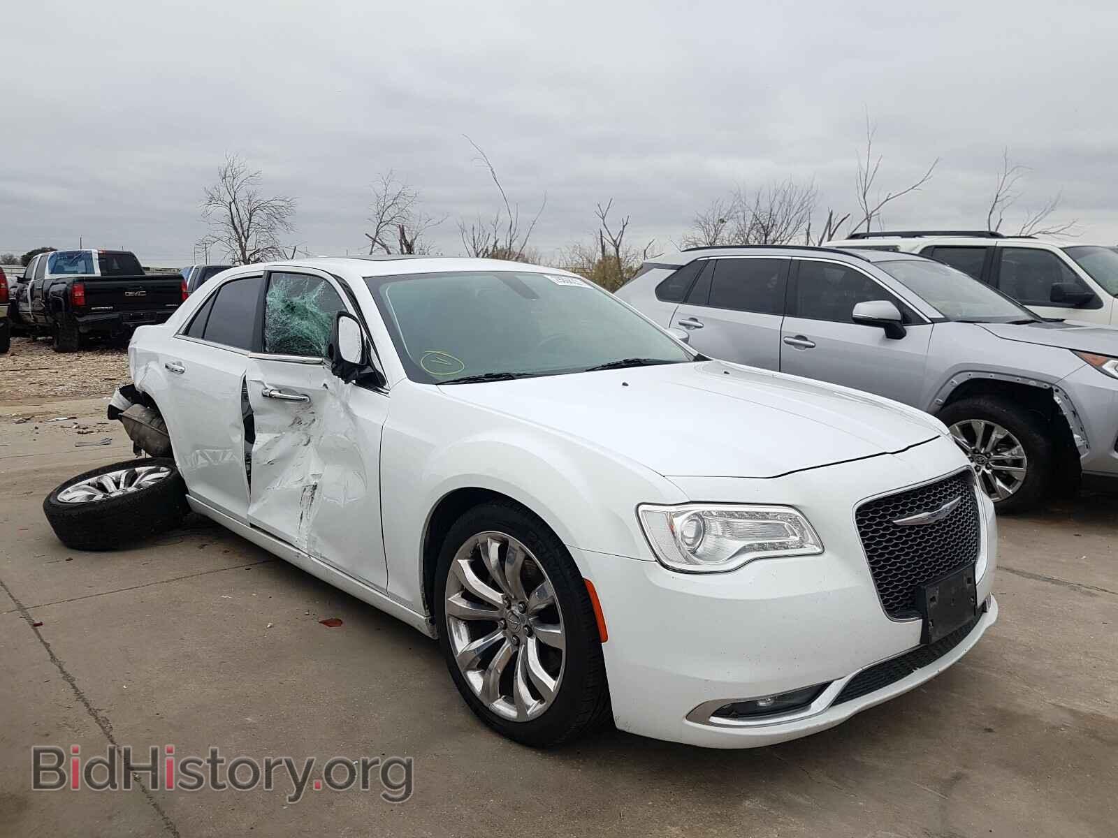 Фотография 2C3CCAET3GH130331 - CHRYSLER 300 2016