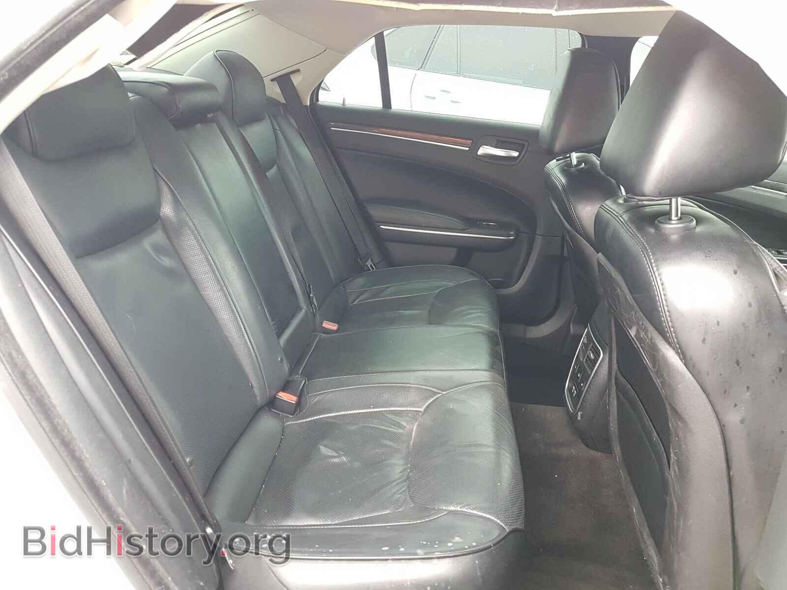 2016 CHRYSLER 300 - VIN: 2C3CCAET3GH130331 - Фото 6