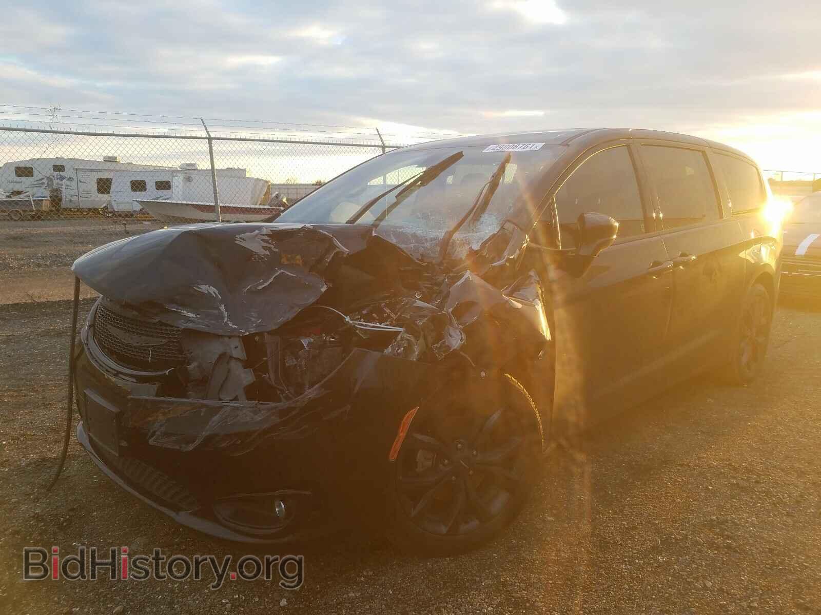 2018 CHRYSLER PACIFICA - VIN: 2C4RC1FG1JR333582 - Фото 2