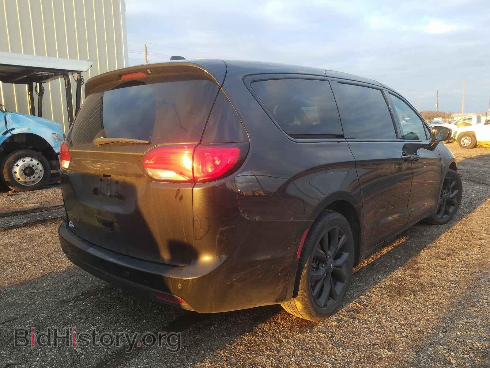 2018 CHRYSLER PACIFICA - VIN: 2C4RC1FG1JR333582 - Фото 4
