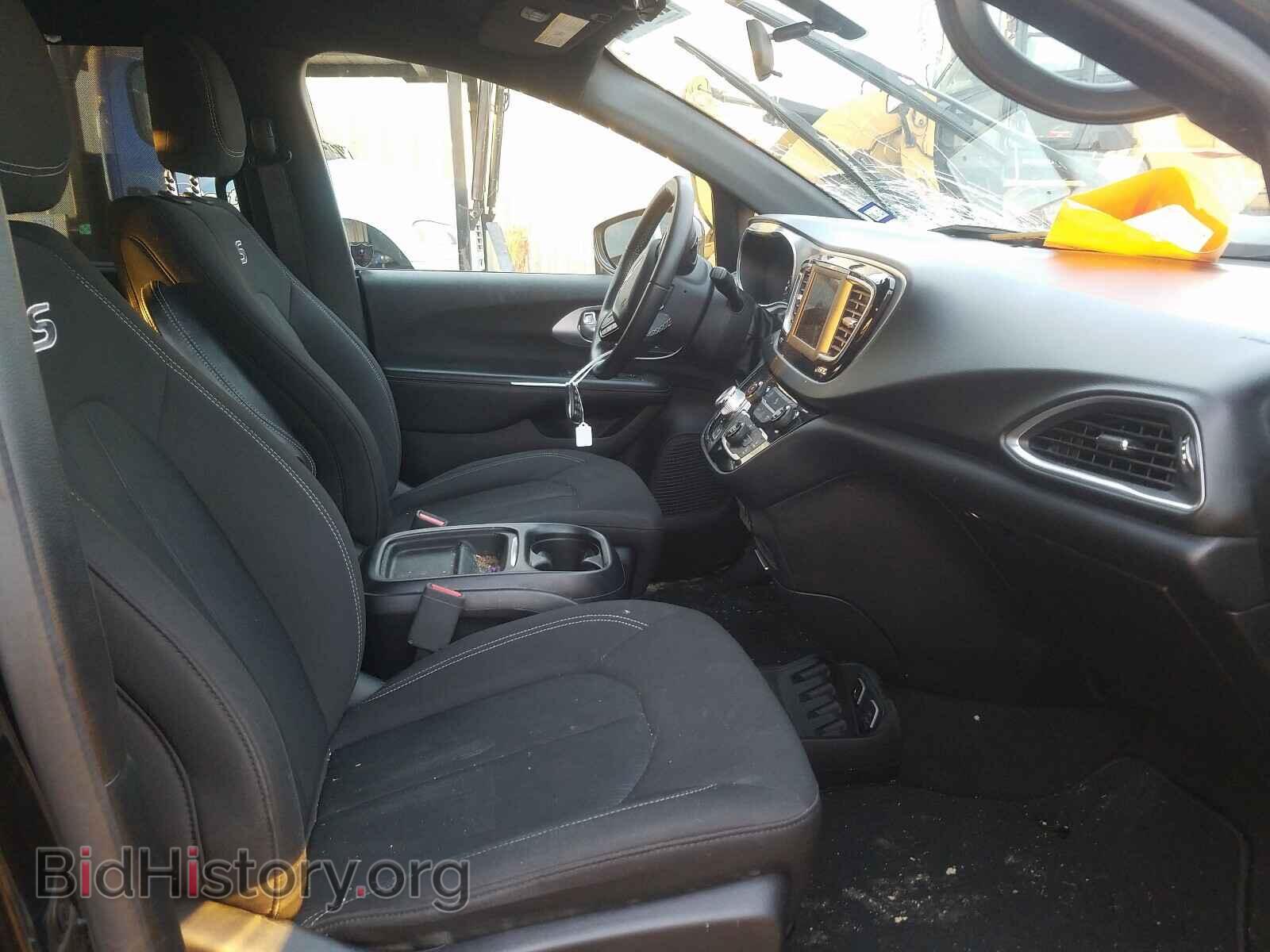 2018 CHRYSLER PACIFICA - VIN: 2C4RC1FG1JR333582 - Фото 5