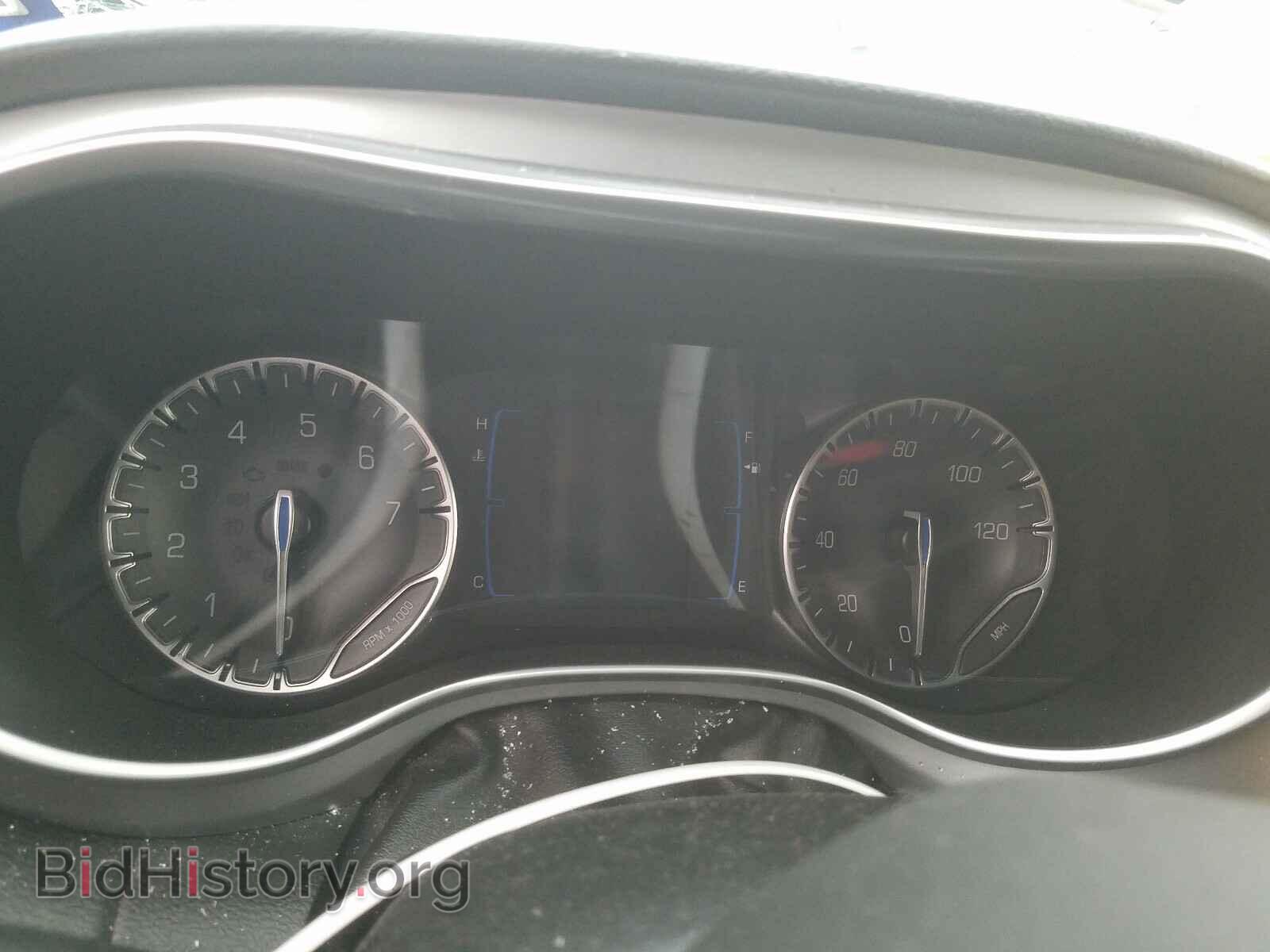 2018 CHRYSLER PACIFICA - VIN: 2C4RC1FG1JR333582 - Фото 8