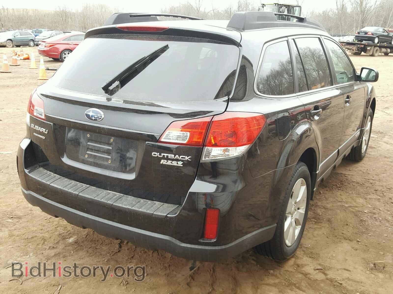 2011 SUBARU OUTBACK - VIN: 4S4BRBCC6B3322705 - Photo 4