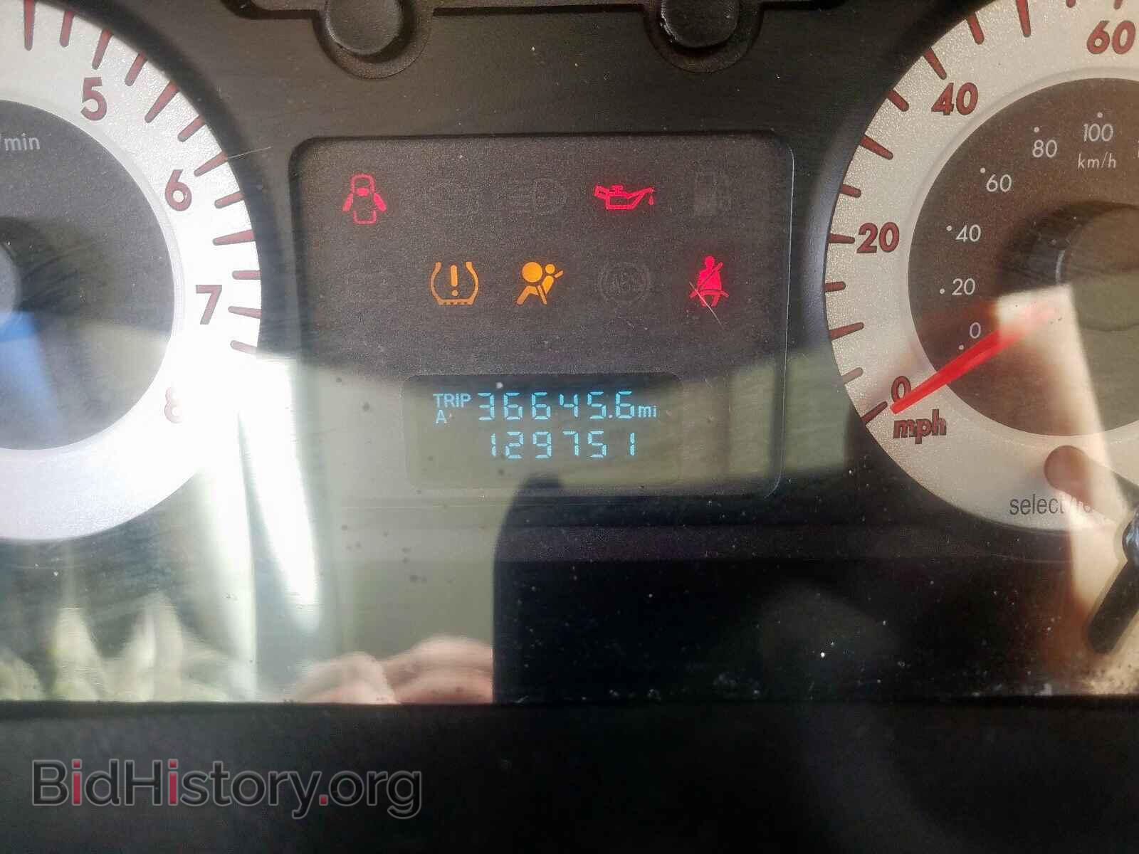 2010 MAZDA TRIBUTE - VIN: 4F2CY0C71AKM02811 - Фото 8