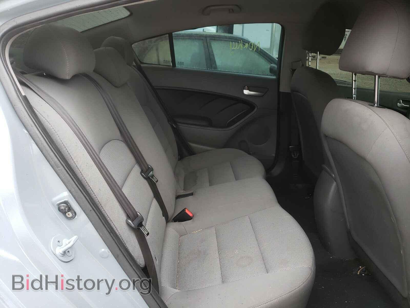 2017 KIA FORTE - VIN: 3KPFK4A76HE058558 - Фото 6