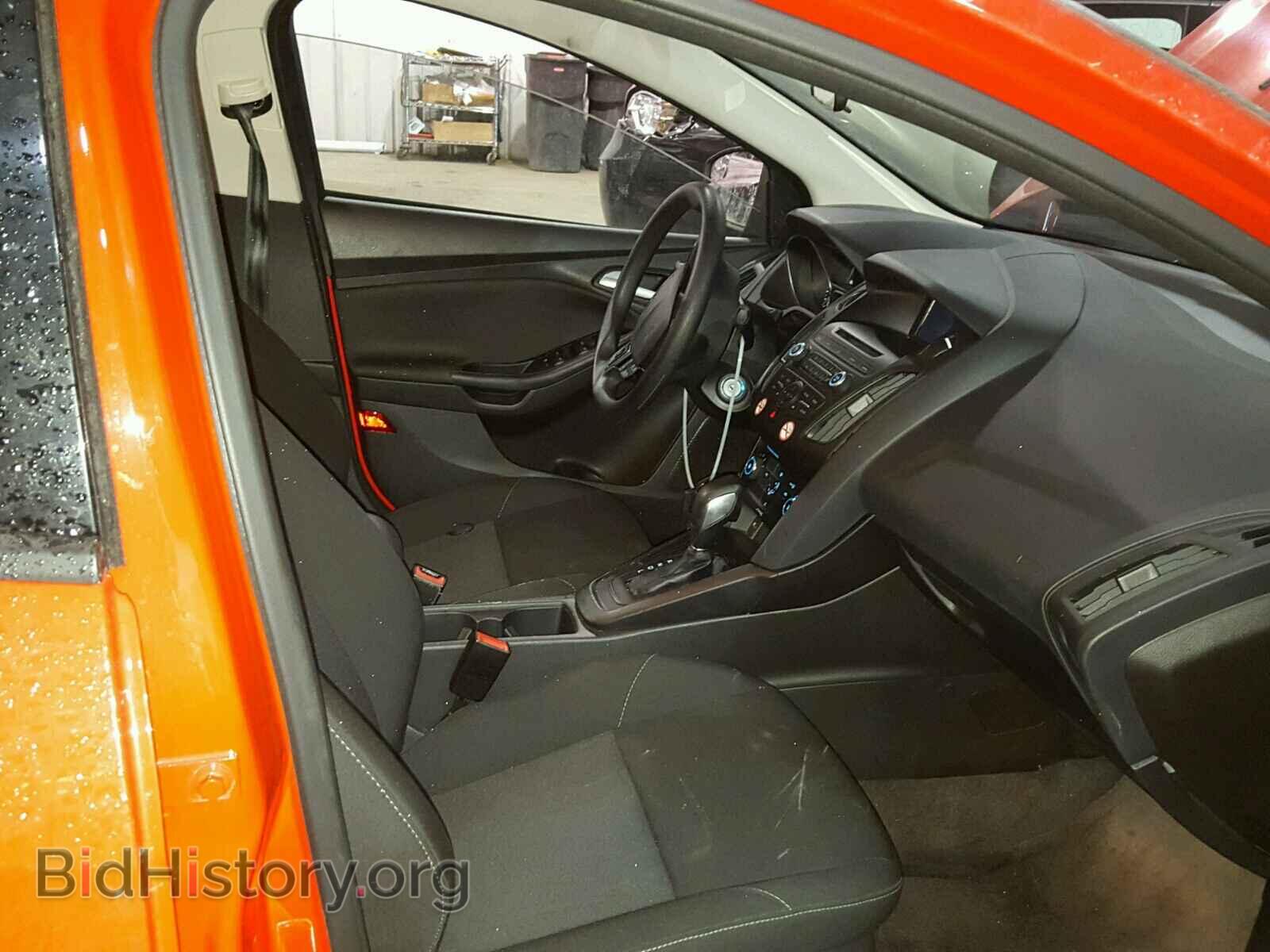 2017 FORD FOCUS - VIN: 1FADP3F28HL223619 - Photo 5