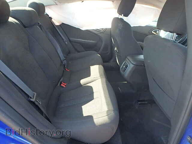 2015 CHRYSLER 200 - VIN: 1C3CCCAB6FN647735 - Фото 6