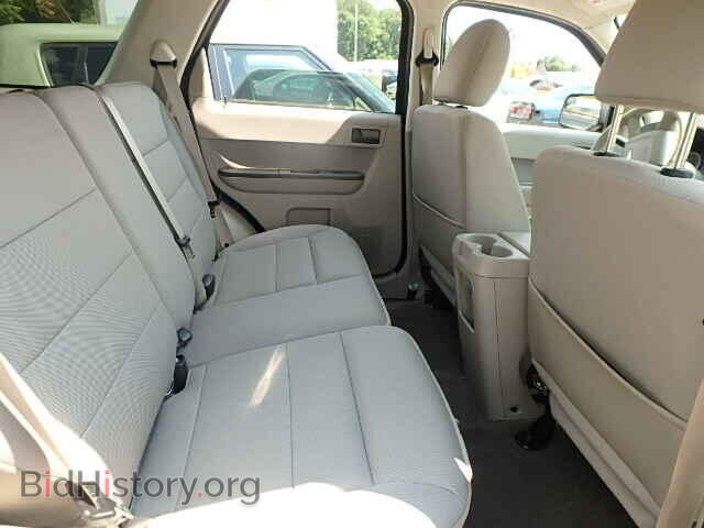 2011 FORD ESCAPE - VIN: 1FMCU0DG6BKC48412 - Фото 6