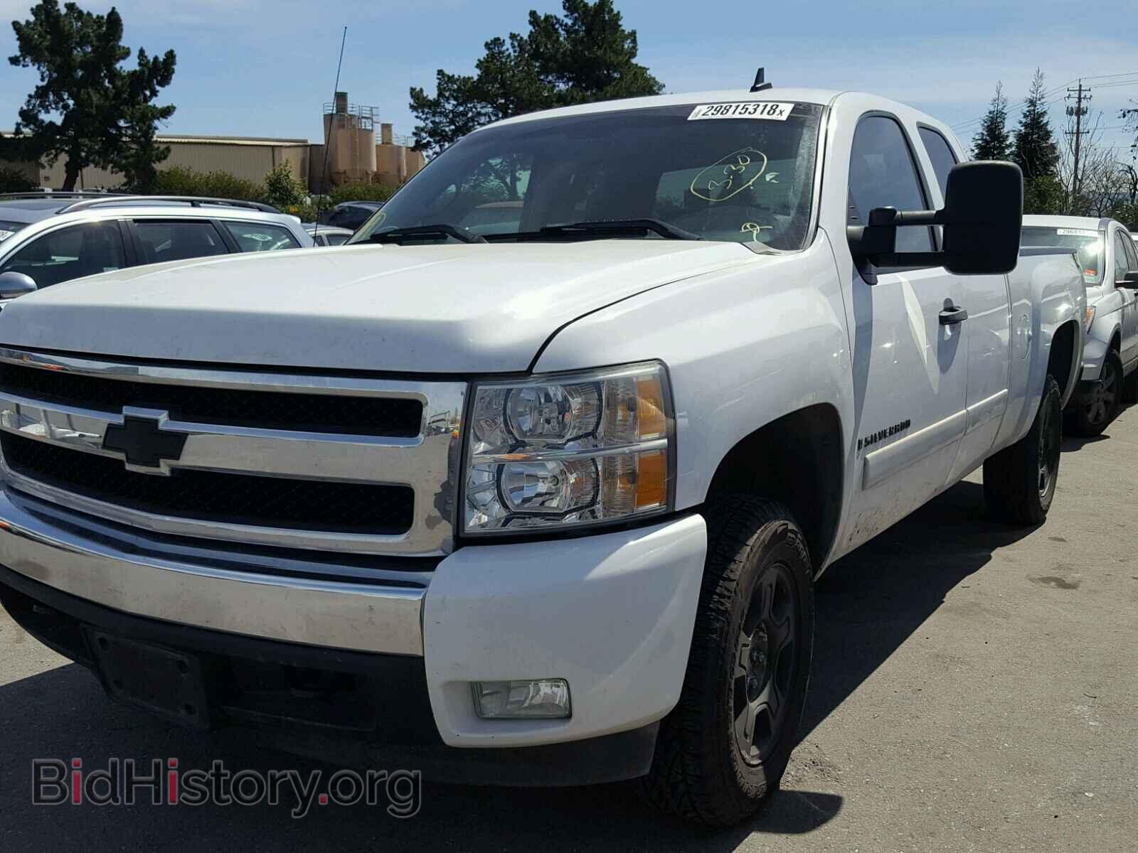 2008 CHEVROLET SILVERADO - VIN: 1GCEC19J18Z122159 - Фото 2