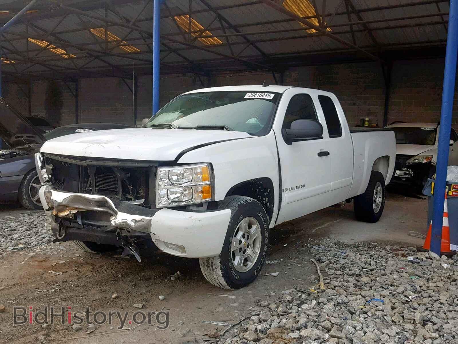 2008 CHEVROLET SILVERADO - VIN: 2GCEC19J481135089 - Фото 2