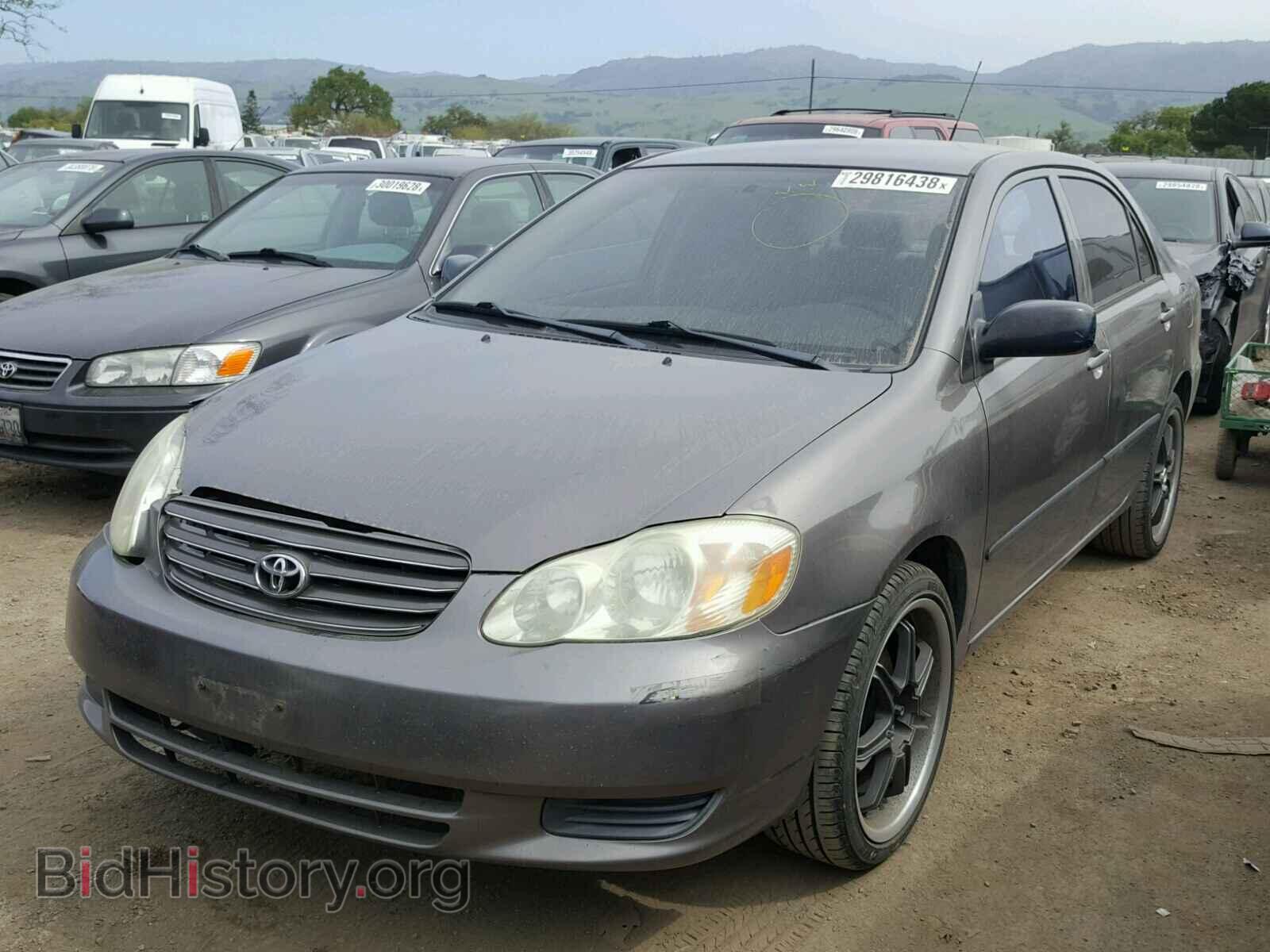 2003 TOYOTA COROLLA - VIN: 1NXBR32E13Z112405 - Фото 2
