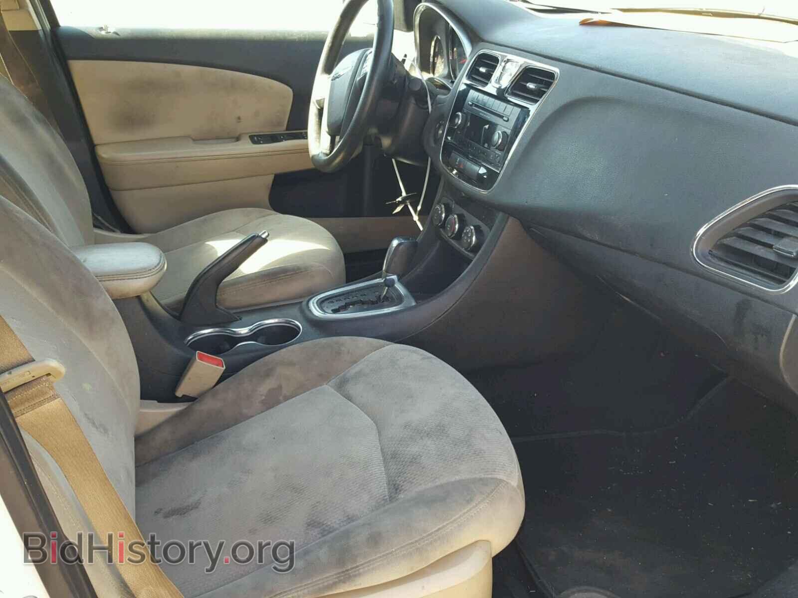 2012 CHRYSLER 200 - VIN: 1C3CCBAB3CN321297 - Фото 5
