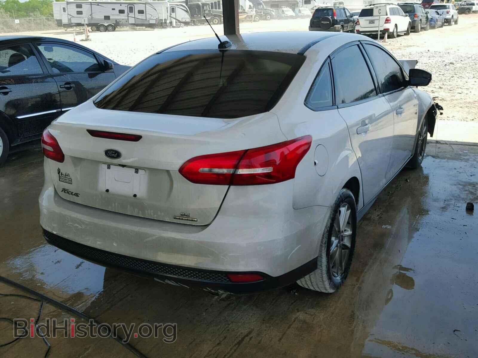 2016 FORD FOCUS - VIN: 1FADP3F28GL336582 - Photo 4