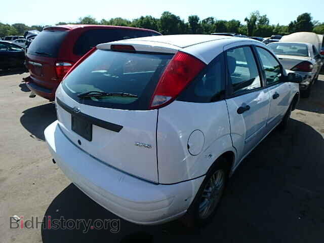 2005 FORD FOCUS - VIN: 3FAFP37N45R122818 - Фото 4